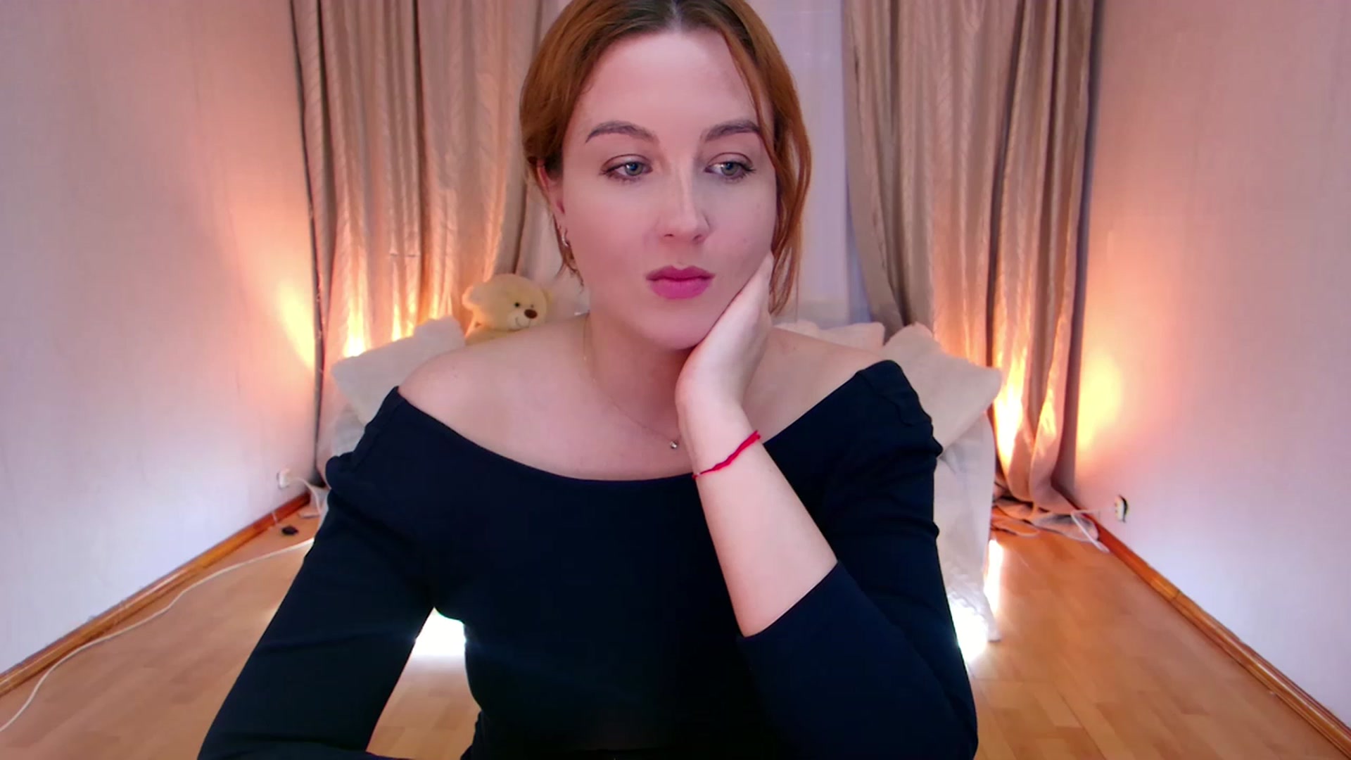 Gallery image thumbnail from Rockn_Grace's myfreecams stream on, 03/09/2023, 10:02 image 16 of 20