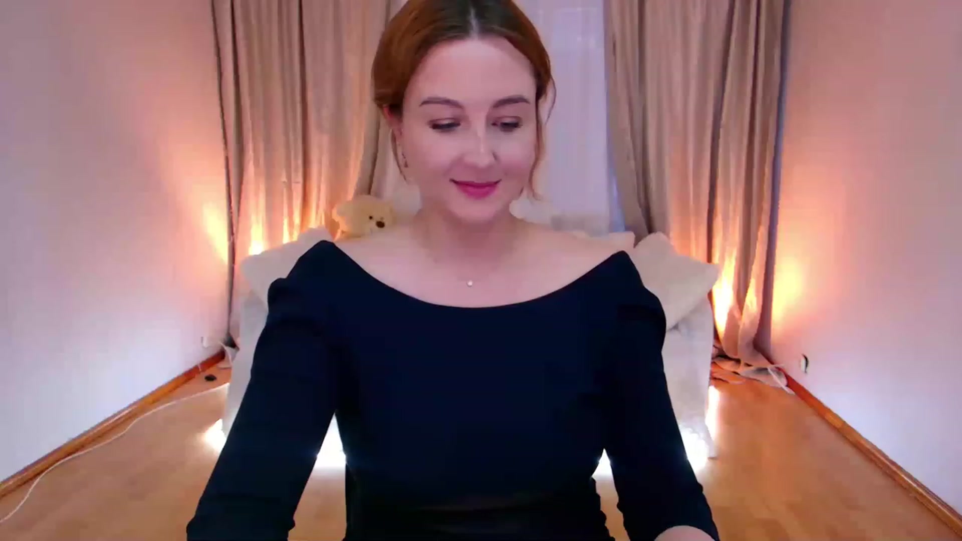 Gallery image thumbnail from Rockn_Grace's myfreecams stream on, 03/09/2023, 10:20 image 17 of 20