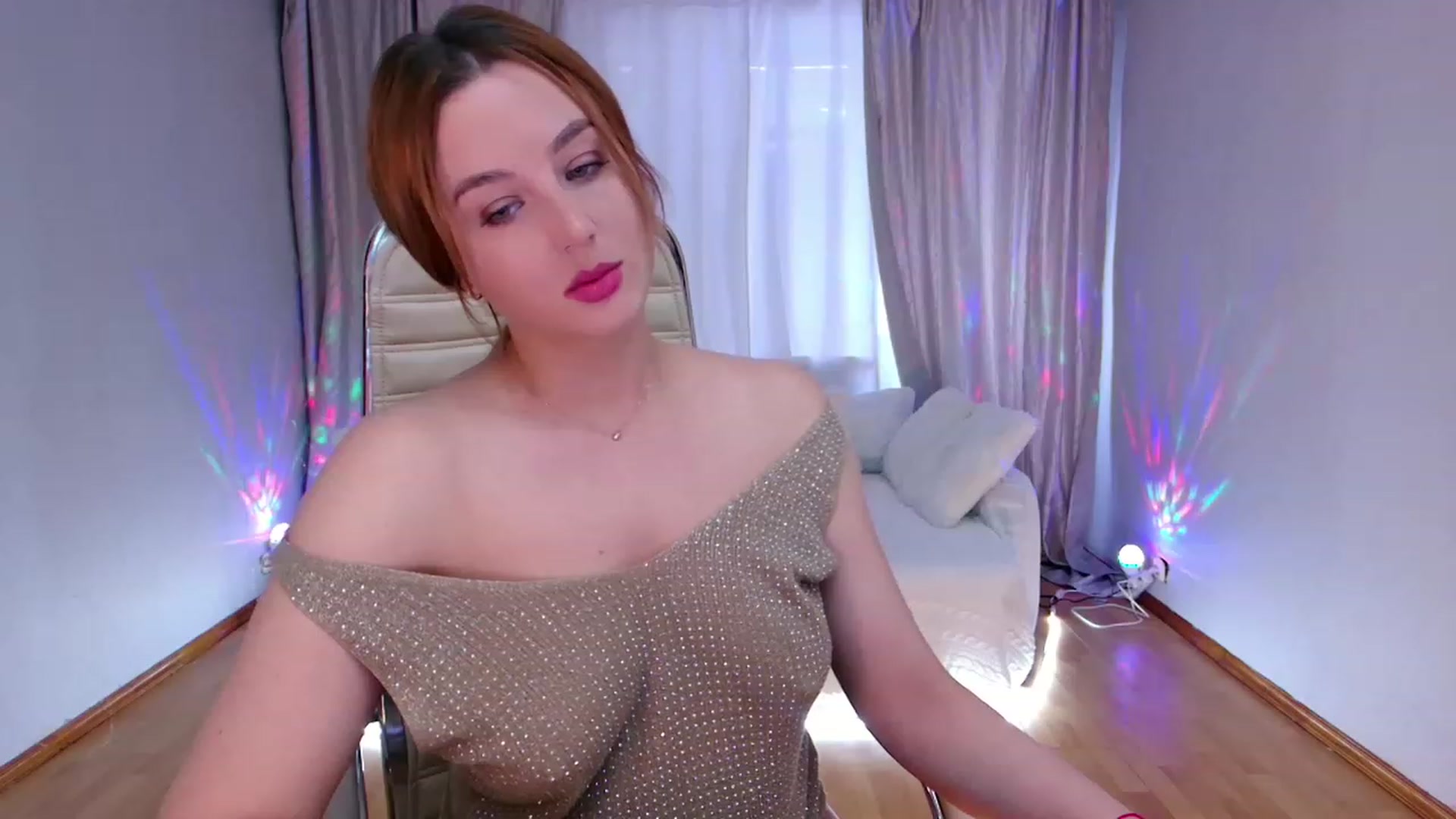 Gallery image thumbnail from Rockn_Grace's myfreecams stream on, 03/14/2023, 10:54 image 8 of 20
