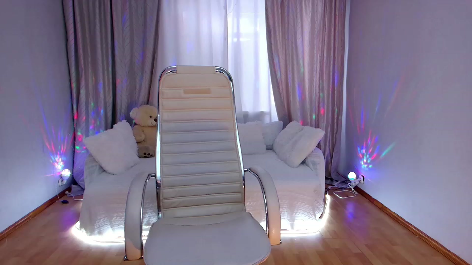 Gallery image thumbnail from Rockn_Grace's myfreecams stream on, 03/14/2023, 14:12 image 5 of 20