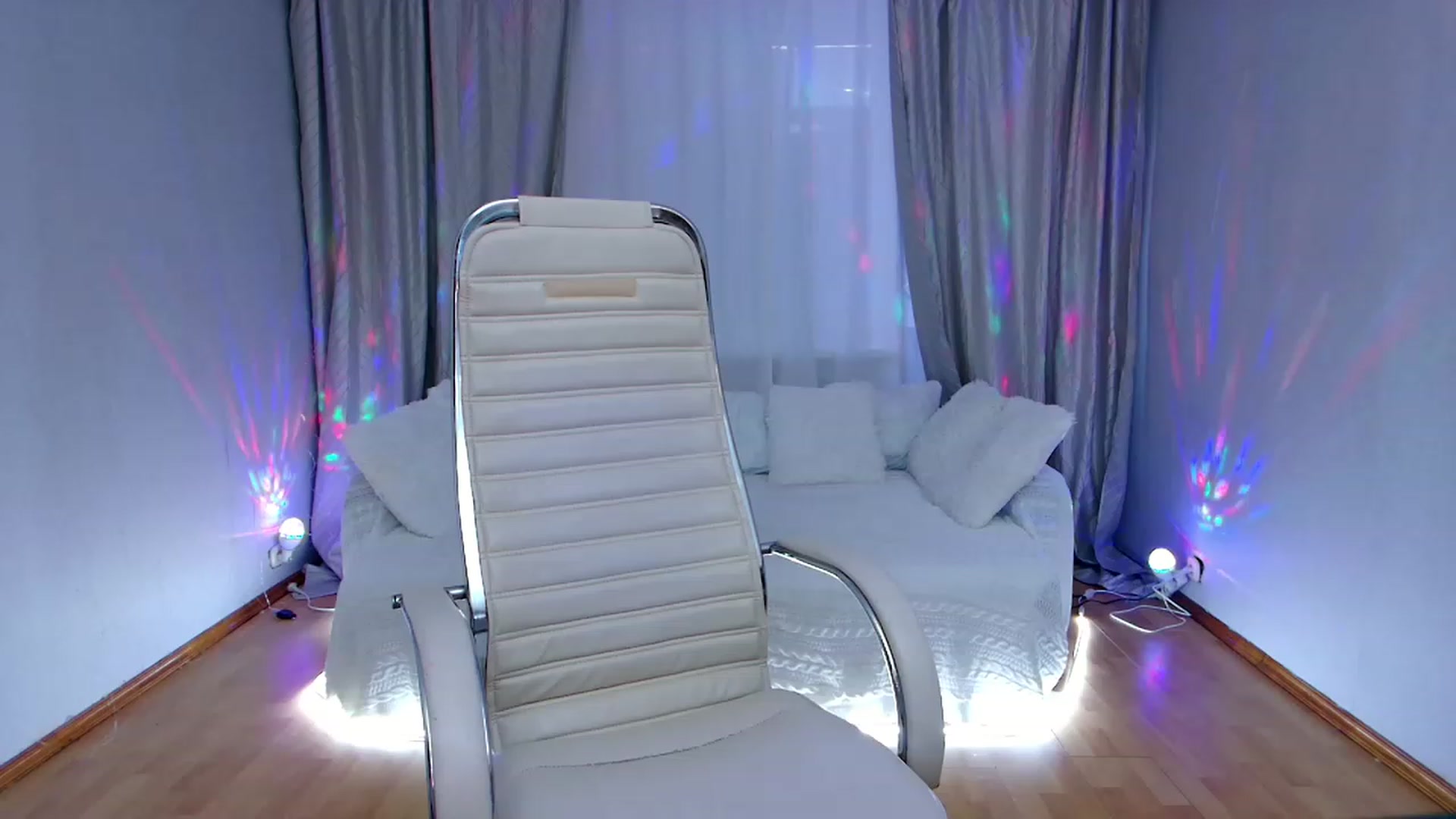 Gallery image thumbnail from Rockn_Grace's myfreecams stream on, 03/15/2023, 09:29 image 6 of 20