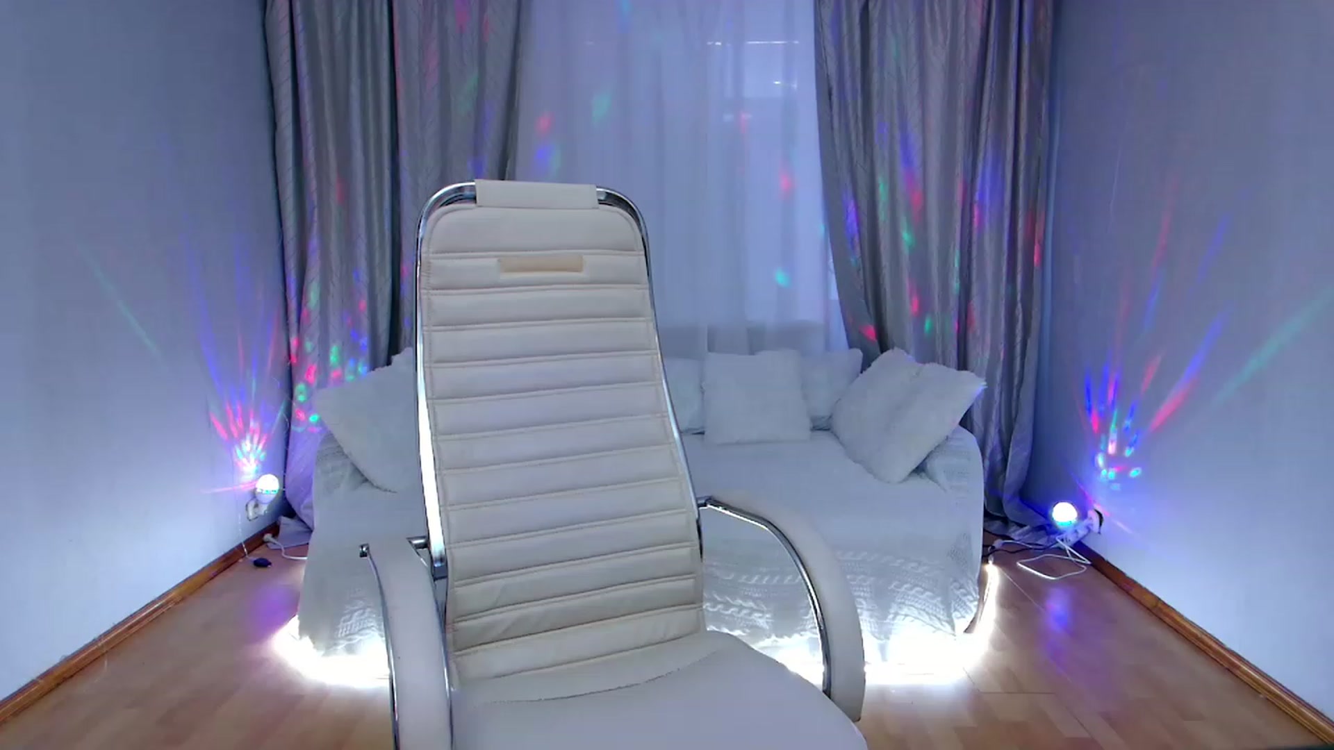 Gallery image thumbnail from Rockn_Grace's myfreecams stream on, 03/15/2023, 09:29 image 7 of 20