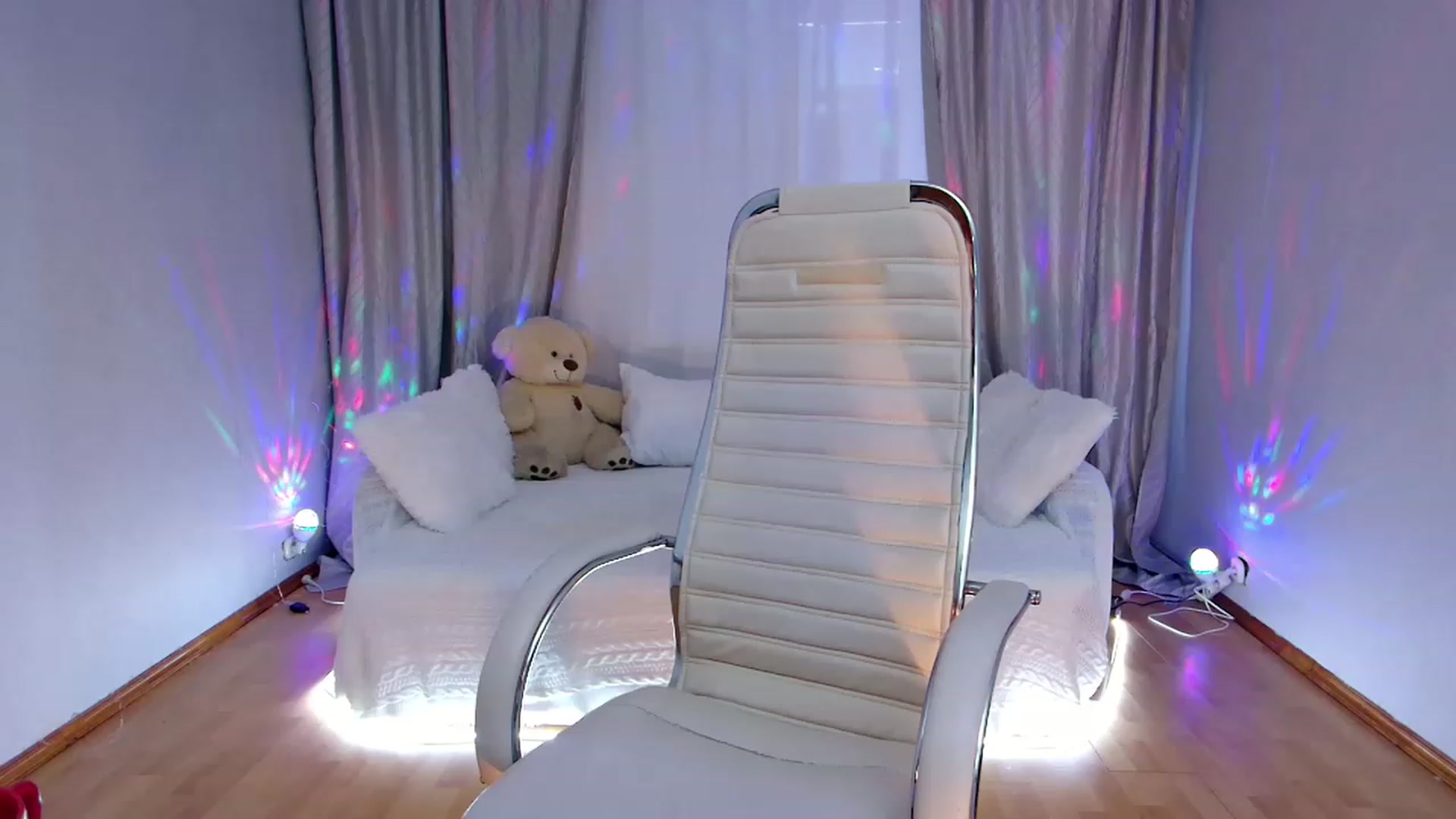 Gallery image thumbnail from Rockn_Grace's myfreecams stream on, 03/15/2023, 10:11 image 13 of 20