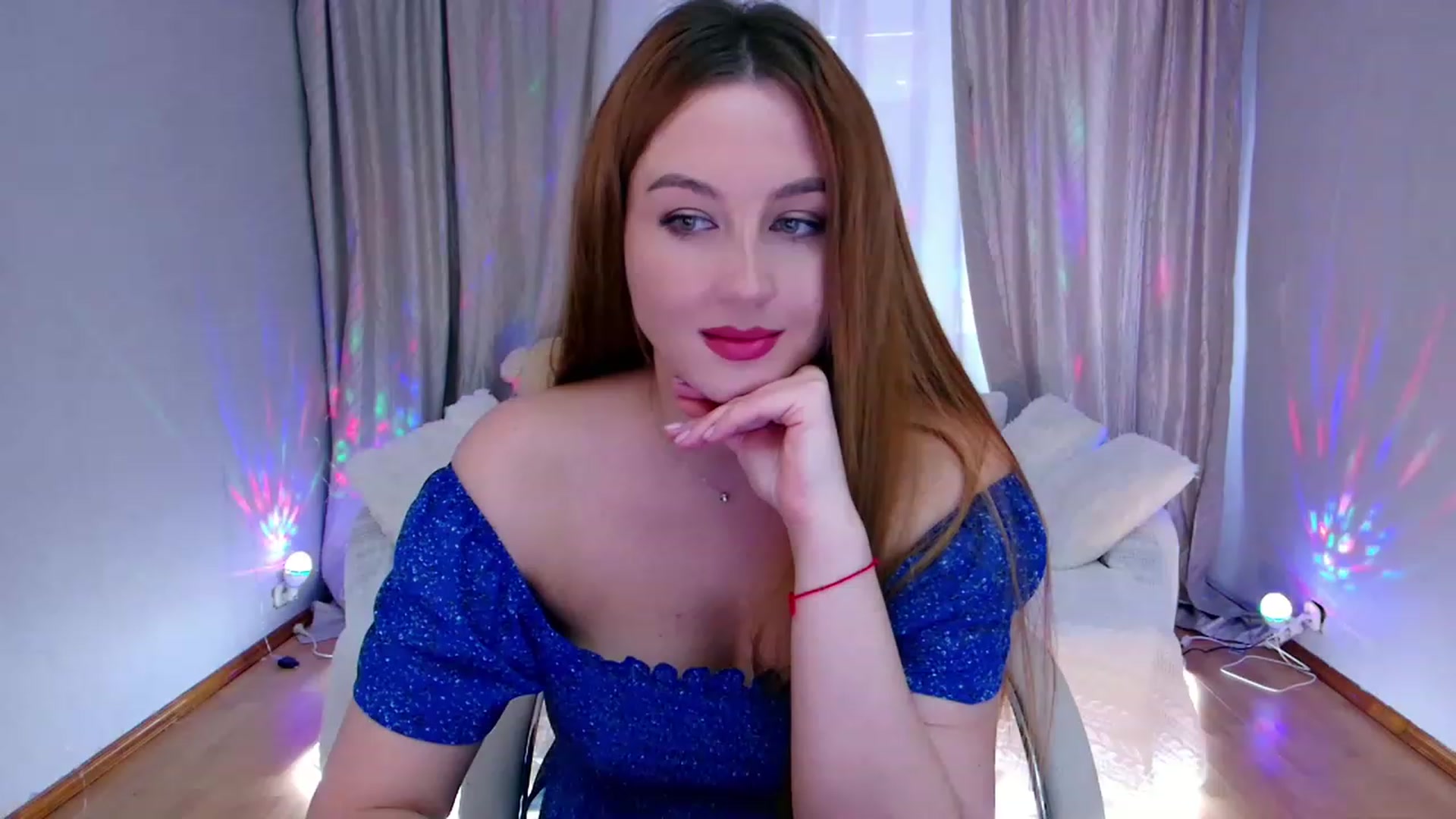 Gallery image thumbnail from Rockn_Grace's myfreecams stream on, 03/16/2023, 10:21 image 17 of 20
