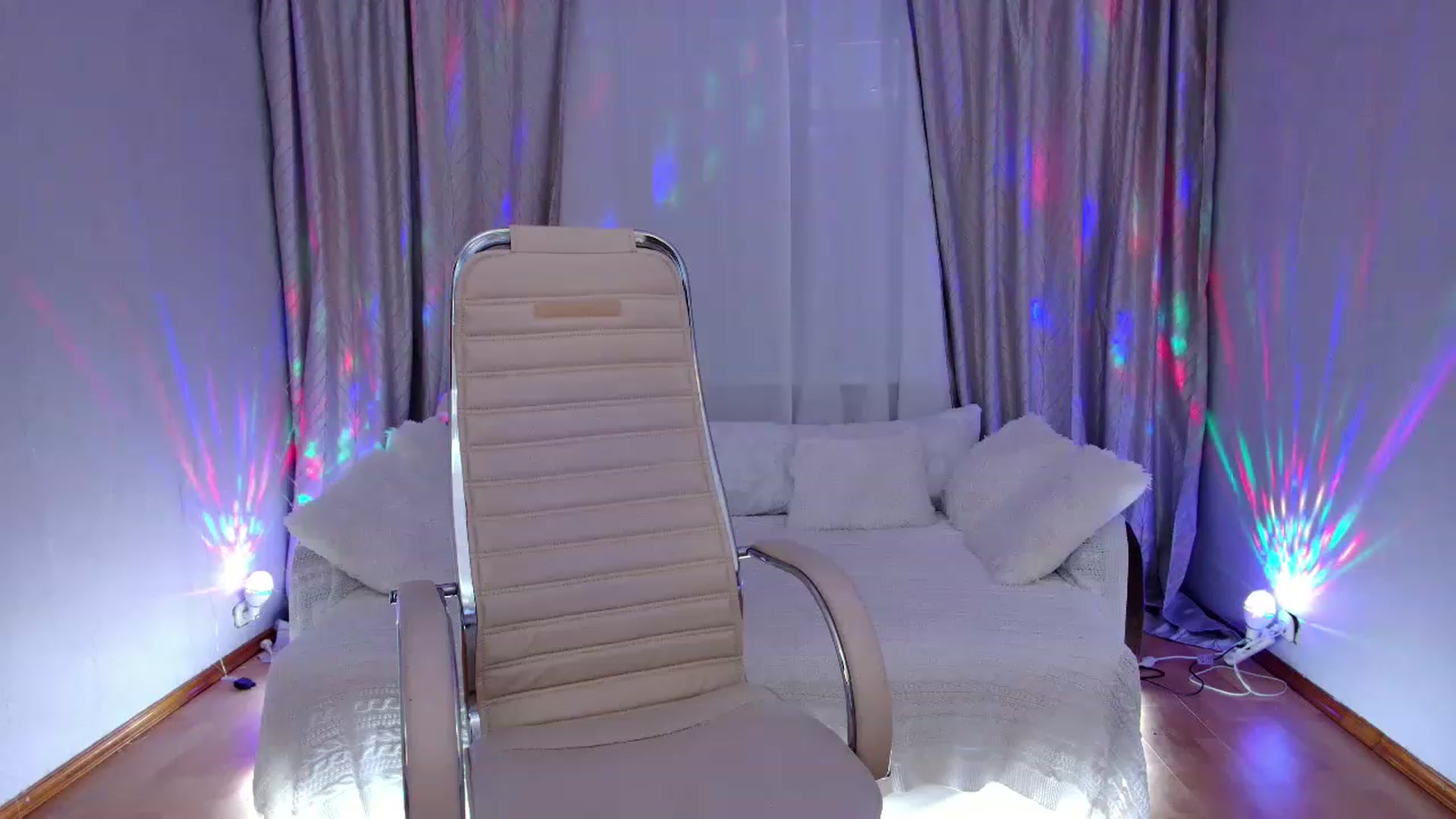 Gallery image thumbnail from Rockn_Grace's myfreecams stream on, 03/30/2023, 09:31 image 4 of 20