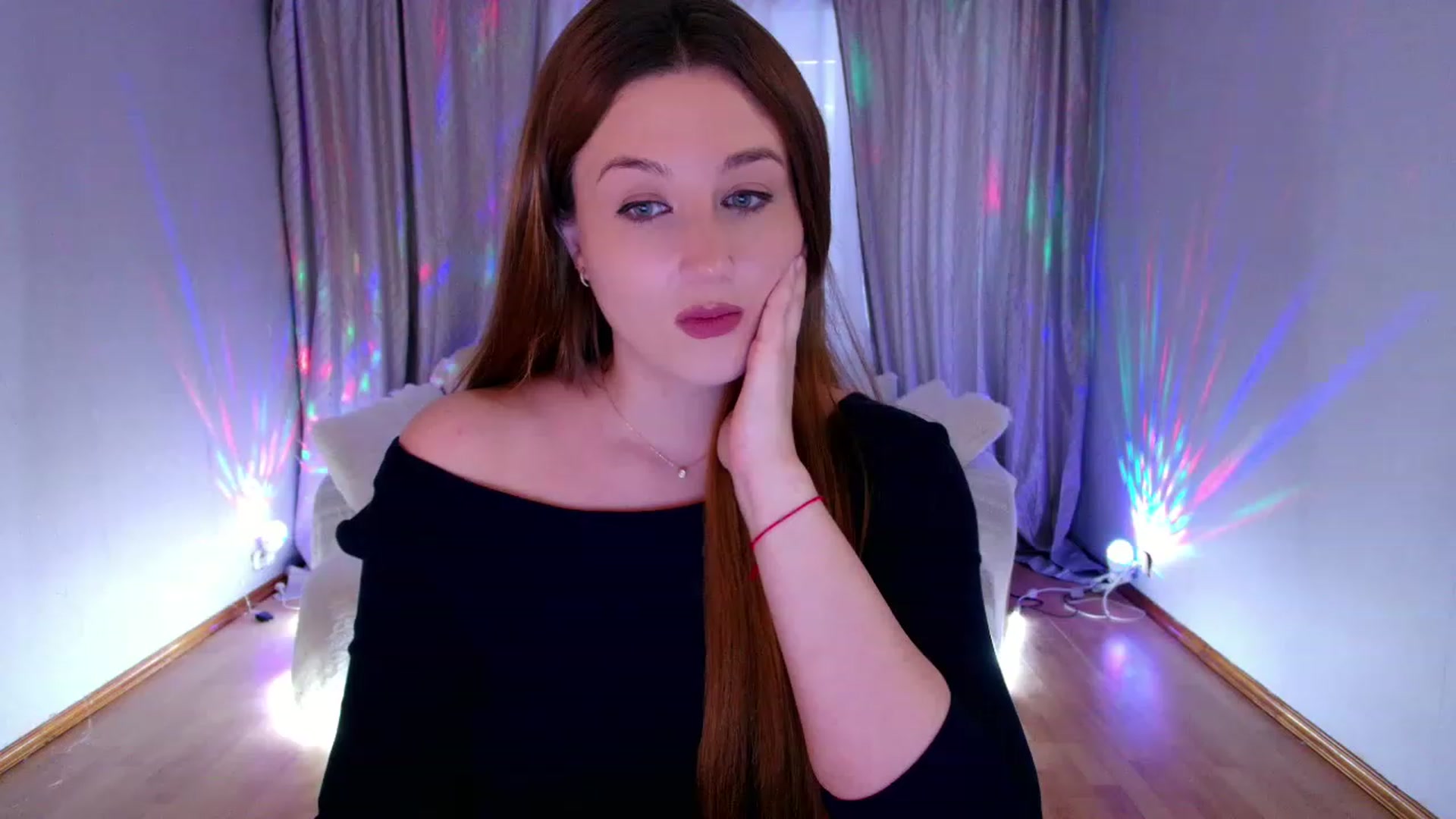 Gallery image thumbnail from Rockn_Grace's myfreecams stream on, 04/04/2023, 08:47 image 11 of 20