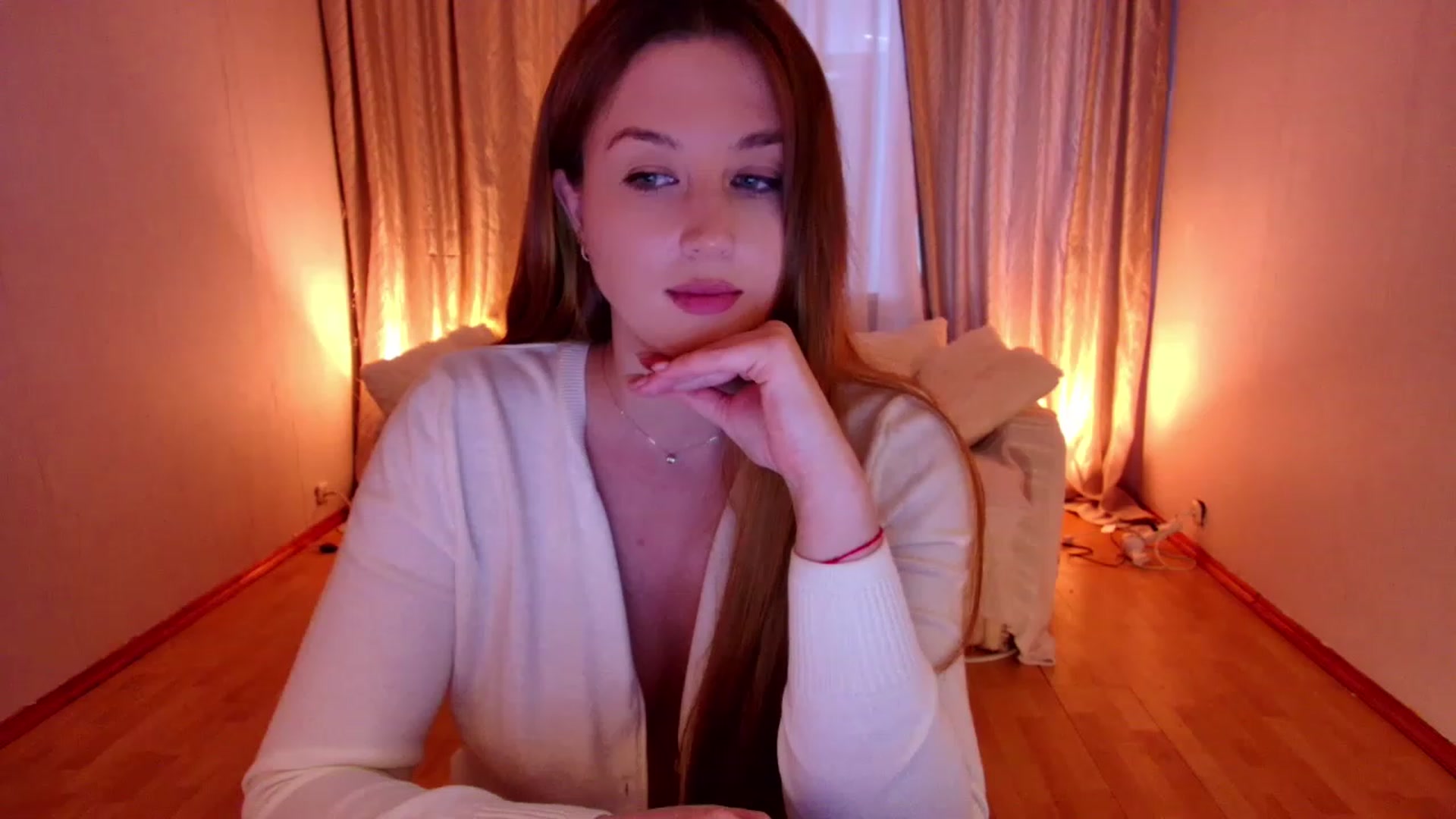 Gallery image thumbnail from Rockn_Grace's myfreecams stream on, 04/05/2023, 09:23 image 17 of 20