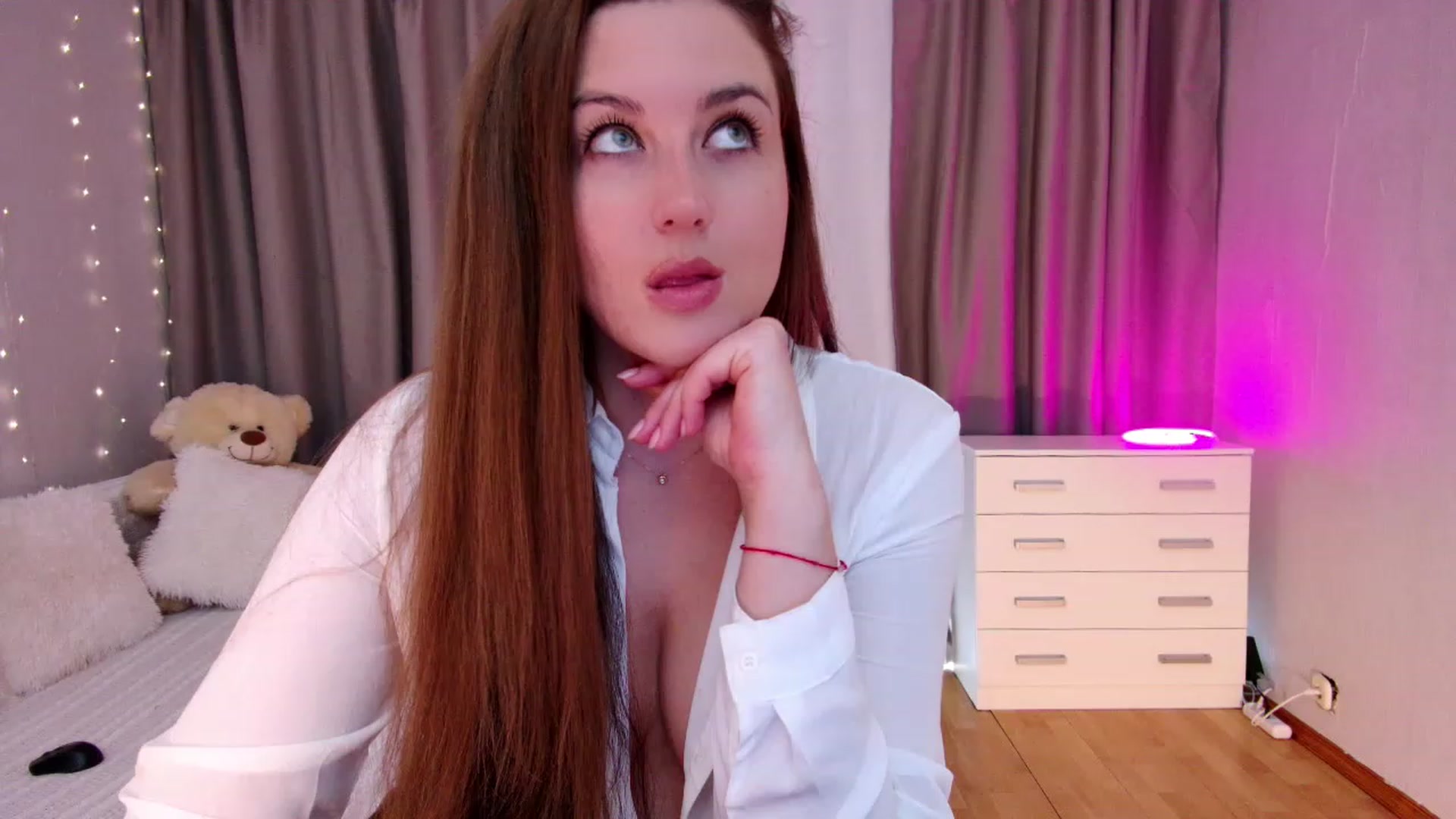 Gallery image thumbnail from Rockn_Grace's myfreecams stream on, 05/02/2023, 13:20 image 1 of 20