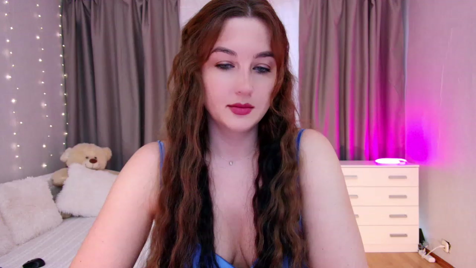 Gallery image thumbnail from Rockn_Grace's myfreecams stream on, 05/05/2023, 05:45 image 4 of 20