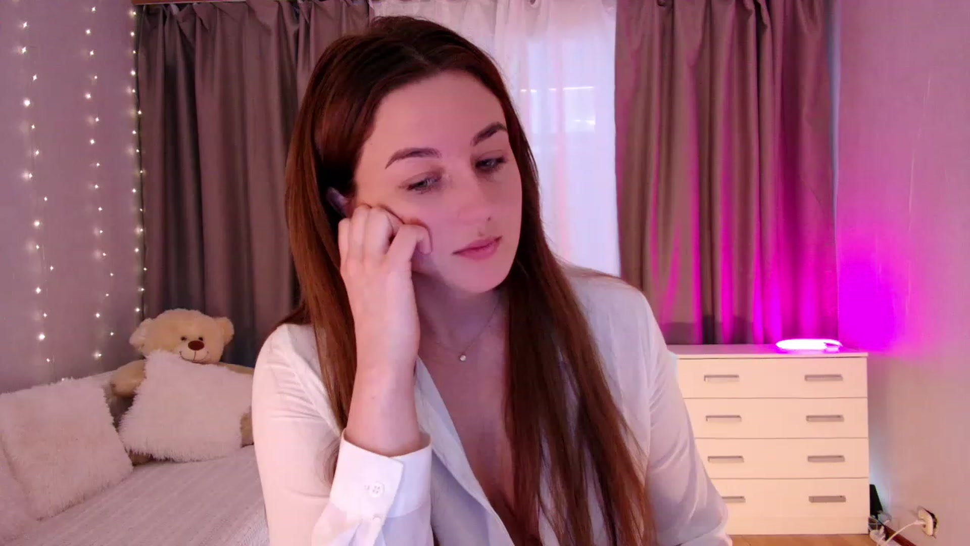 Gallery image thumbnail from Rockn_Grace's myfreecams stream on, 05/08/2023, 05:55 image 1 of 20
