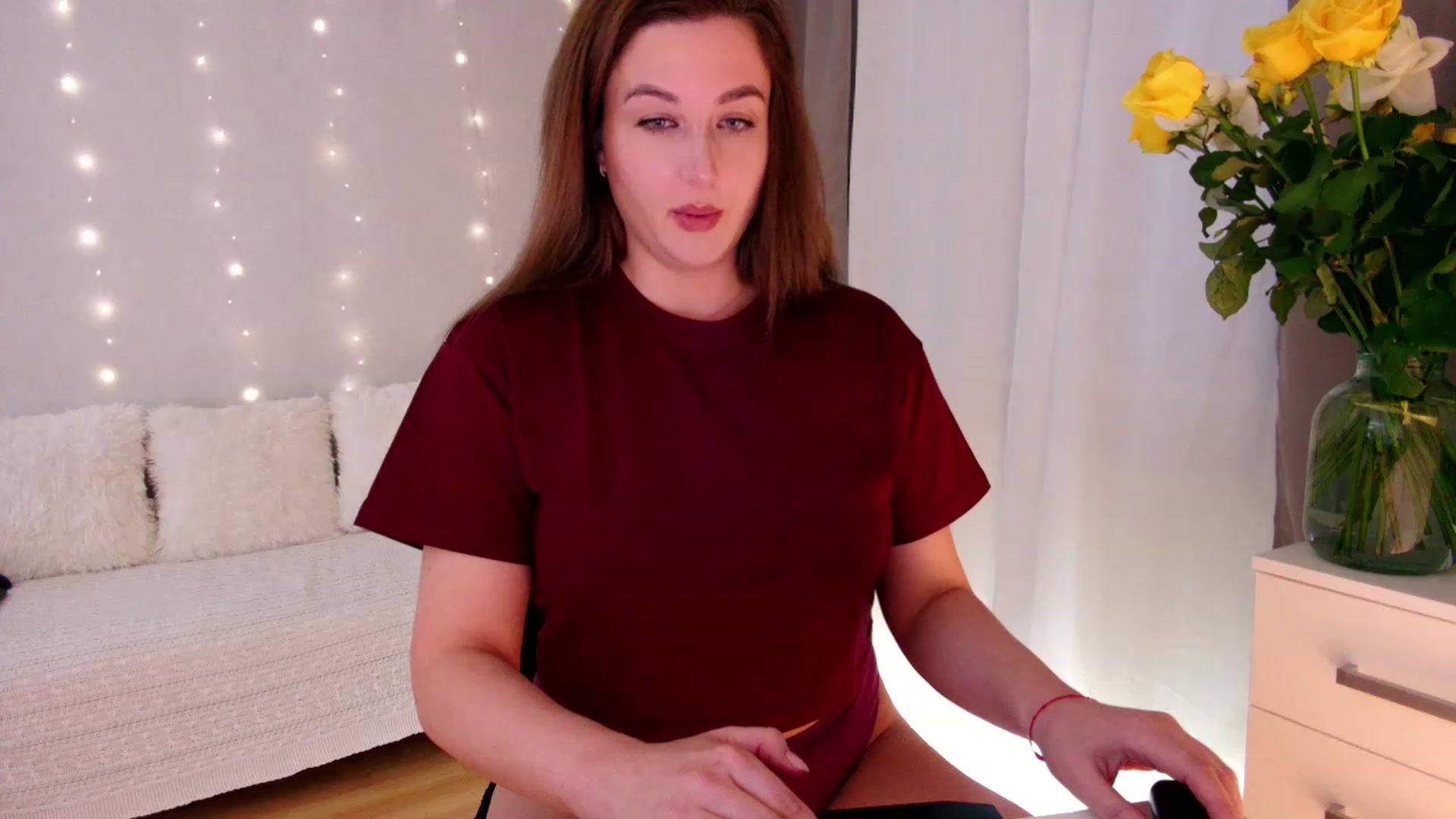 Gallery image thumbnail from Rockn_Grace's myfreecams stream on, 05/11/2023, 08:13 image 12 of 20