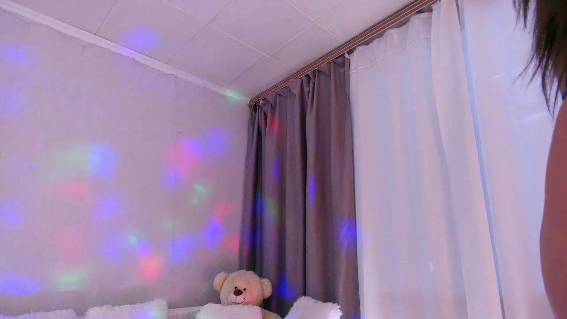 Gallery image thumbnail from Rockn_Grace's myfreecams stream on, 05/16/2023, 08:11 image 3 of 20