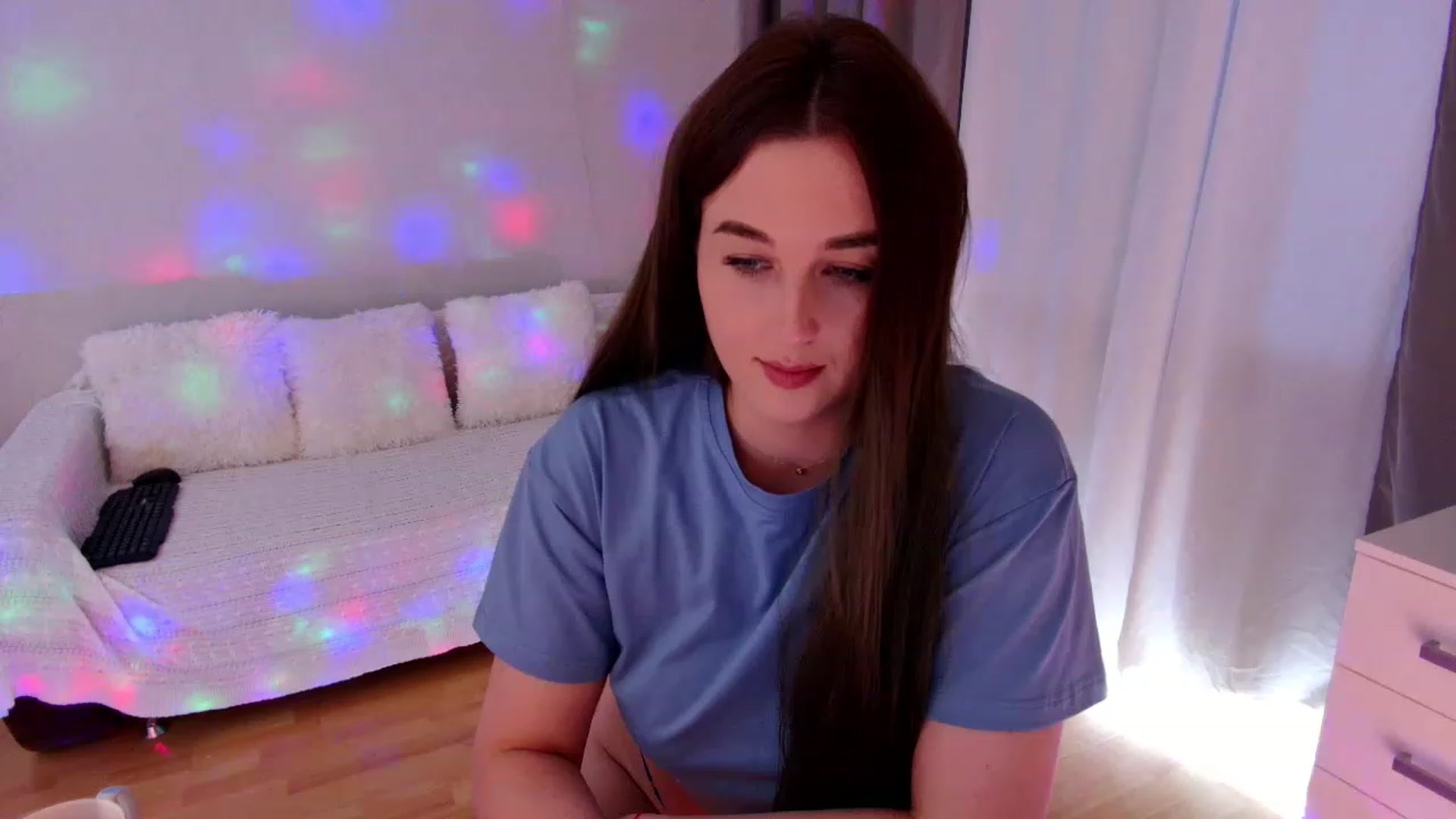 Gallery image thumbnail from Rockn_Grace's myfreecams stream on, 05/16/2023, 08:11 image 11 of 20