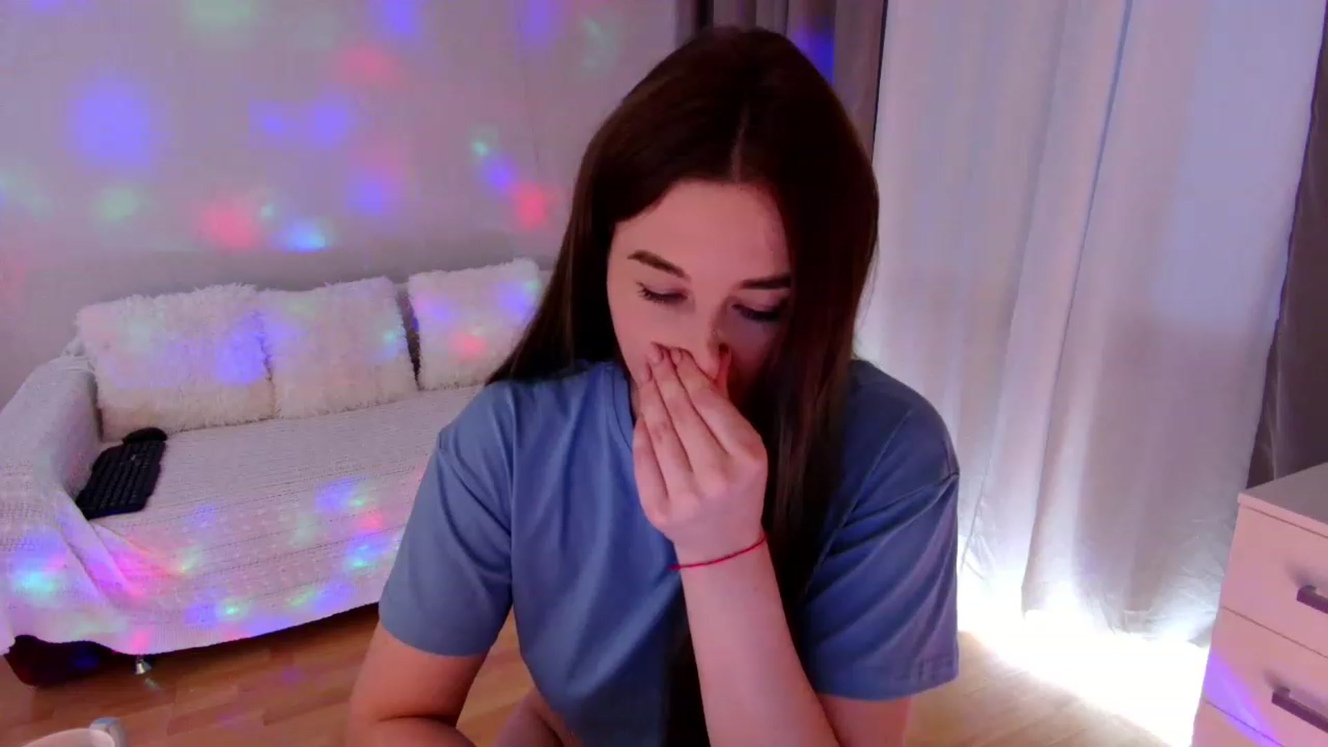 Gallery image thumbnail from Rockn_Grace's myfreecams stream on, 05/16/2023, 08:11 image 12 of 20