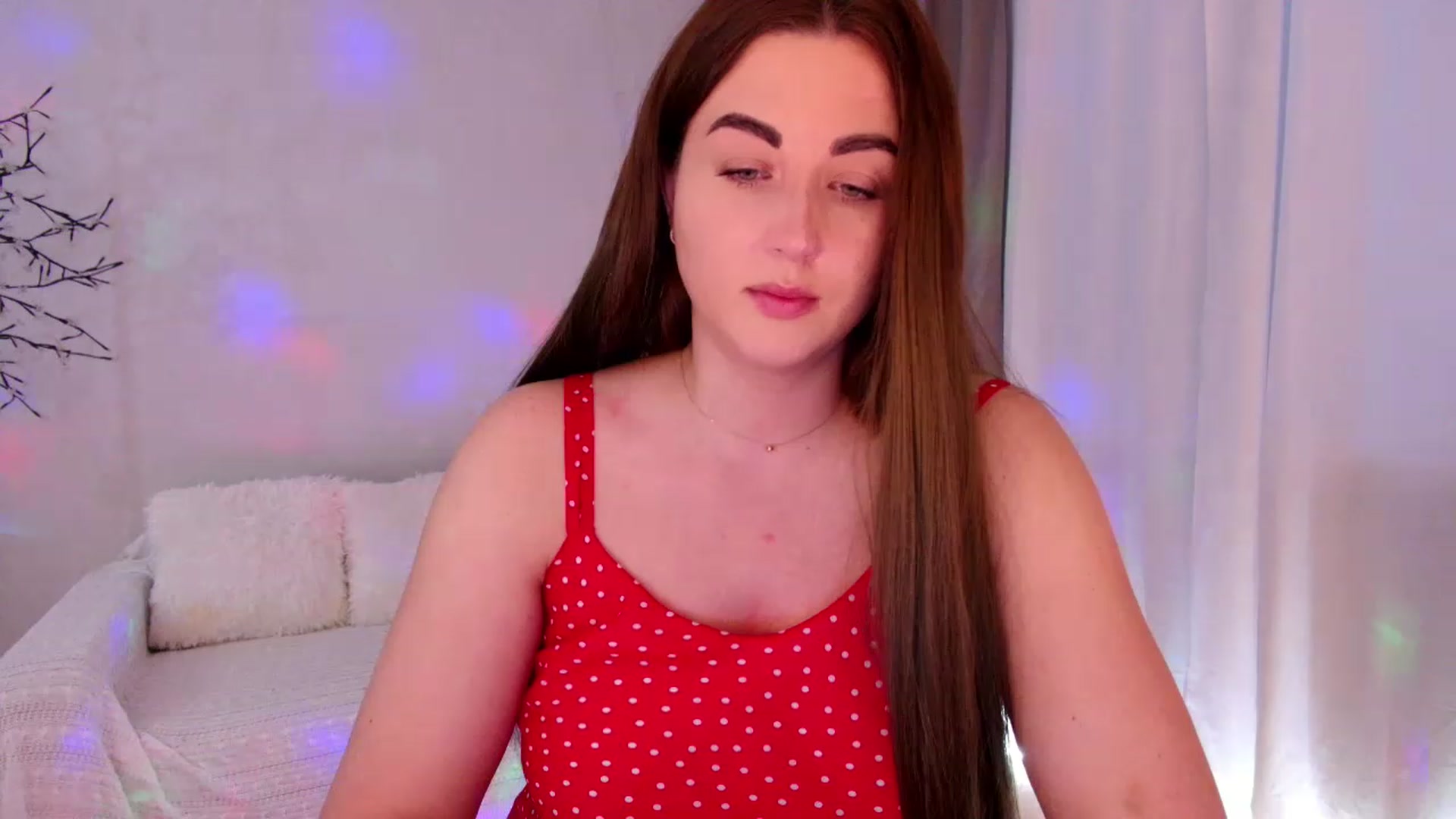 Gallery image thumbnail from Rockn_Grace's myfreecams stream on, 05/23/2023, 06:31 image 16 of 20