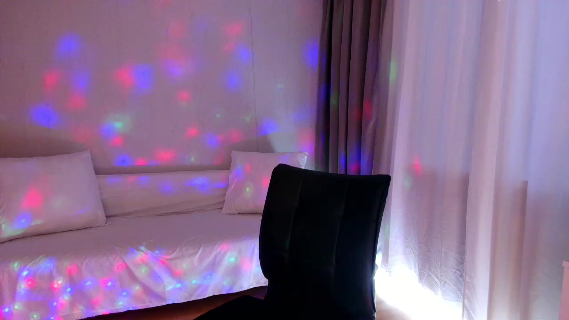 Gallery image thumbnail from Rockn_Grace's myfreecams stream on, 05/31/2023, 09:16 image 16 of 20
