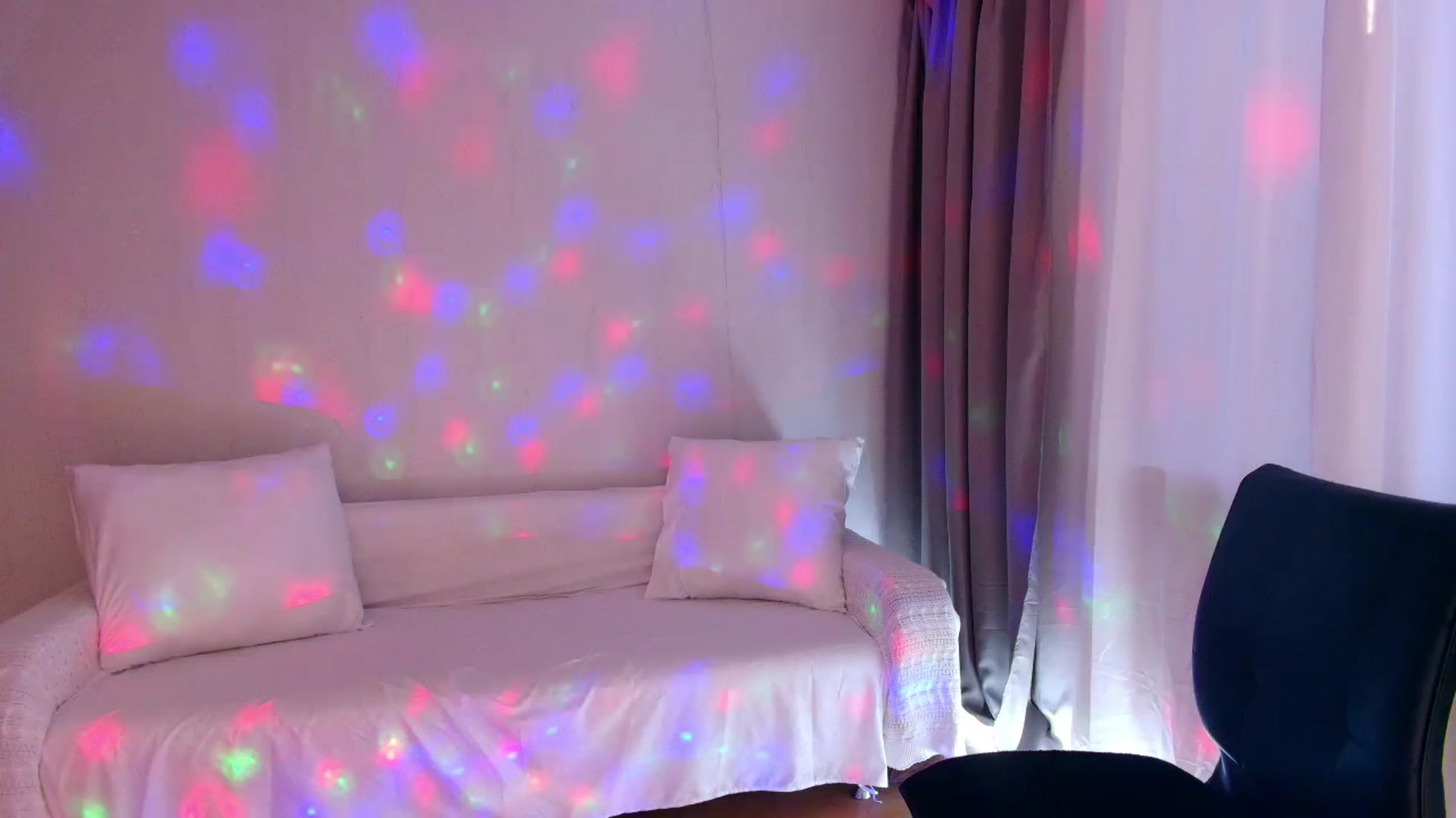 Gallery image thumbnail from Rockn_Grace's myfreecams stream on, 05/31/2023, 11:19 image 7 of 20