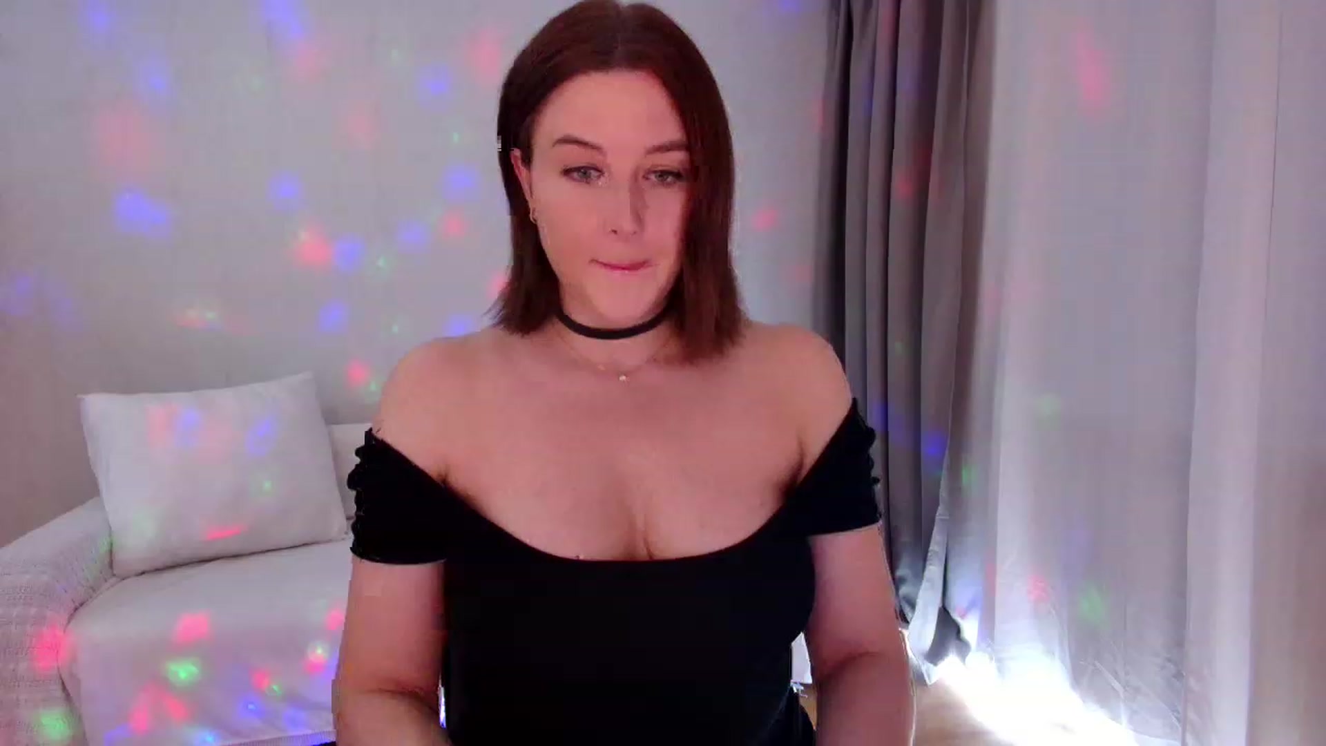 Gallery image thumbnail from Rockn_Grace's myfreecams stream on, 06/02/2023, 04:48 image 12 of 20