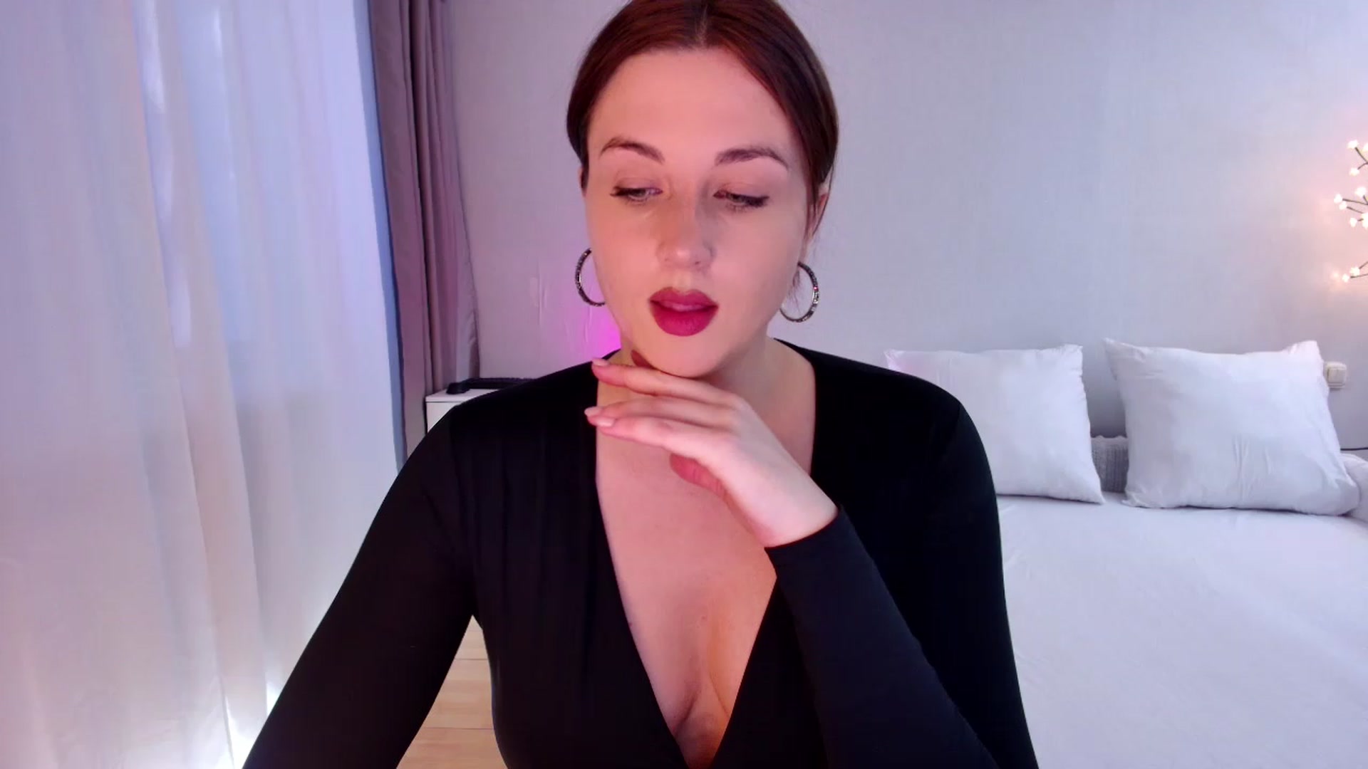Gallery image thumbnail from Rockn_Grace's myfreecams stream on, 06/06/2023, 06:07 image 14 of 20
