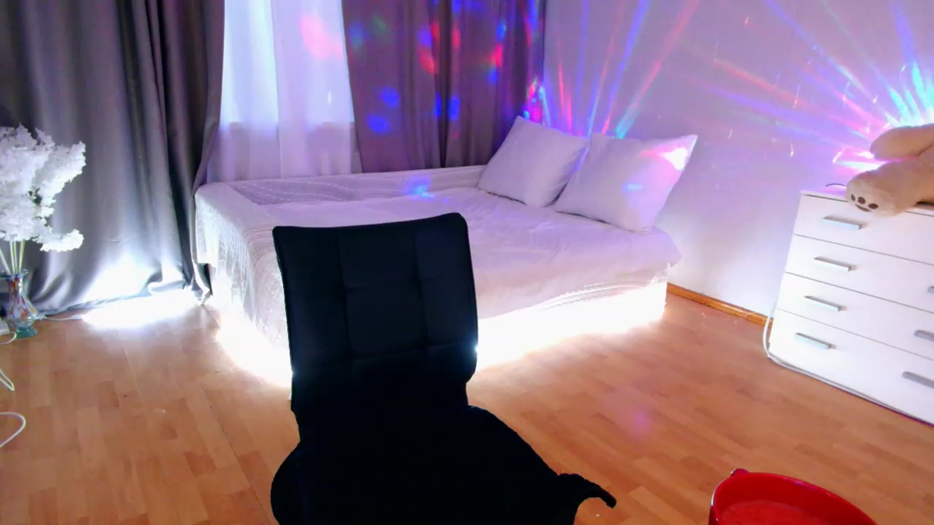 Gallery image thumbnail from Rockn_Grace's myfreecams stream on, 08/08/2023, 10:16 image 13 of 20