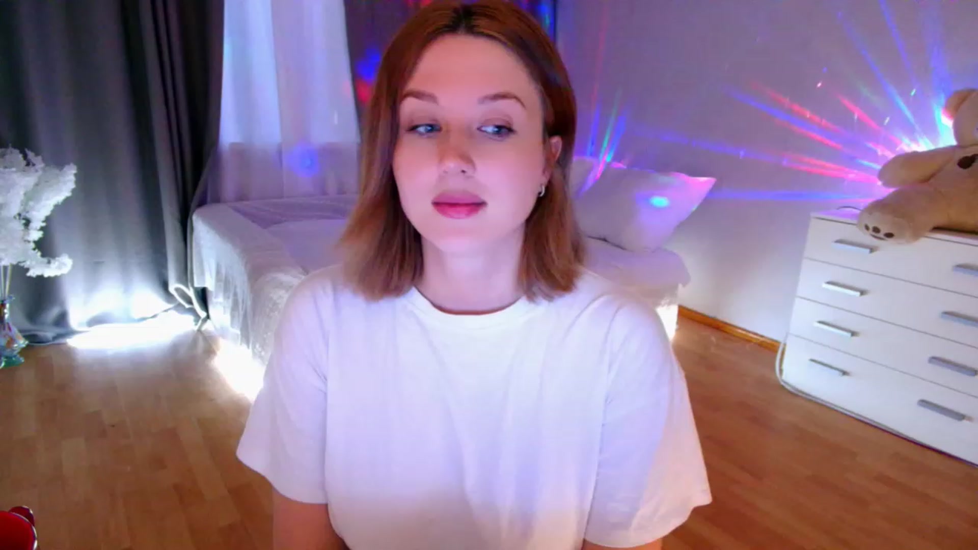 Gallery image thumbnail from Rockn_Grace's myfreecams stream on, 08/09/2023, 06:38 image 10 of 20