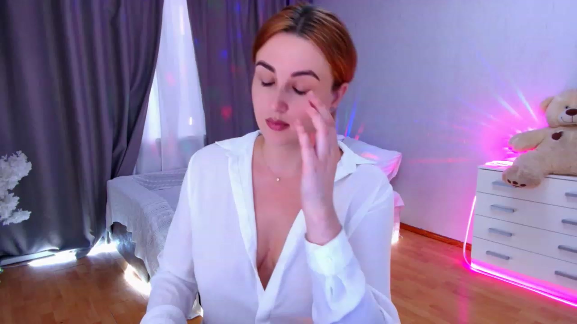 Gallery image thumbnail from Rockn_Grace's myfreecams stream on, 08/23/2023, 14:00 image 17 of 20