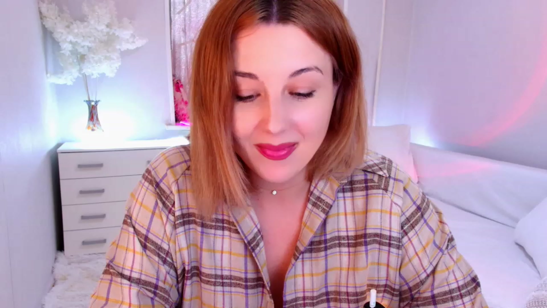 Gallery image thumbnail from Rockn_Grace's myfreecams stream on, 08/30/2023, 18:47 image 6 of 20