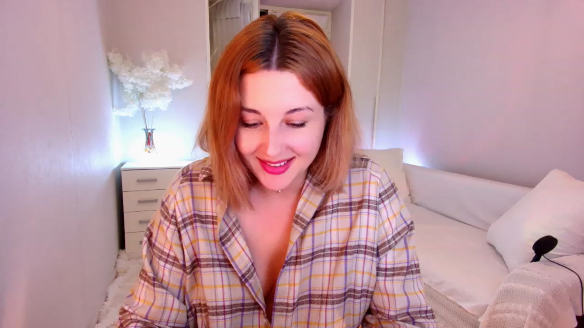 Gallery image thumbnail from Rockn_Grace's myfreecams stream on, 08/30/2023, 20:14 image 11 of 20
