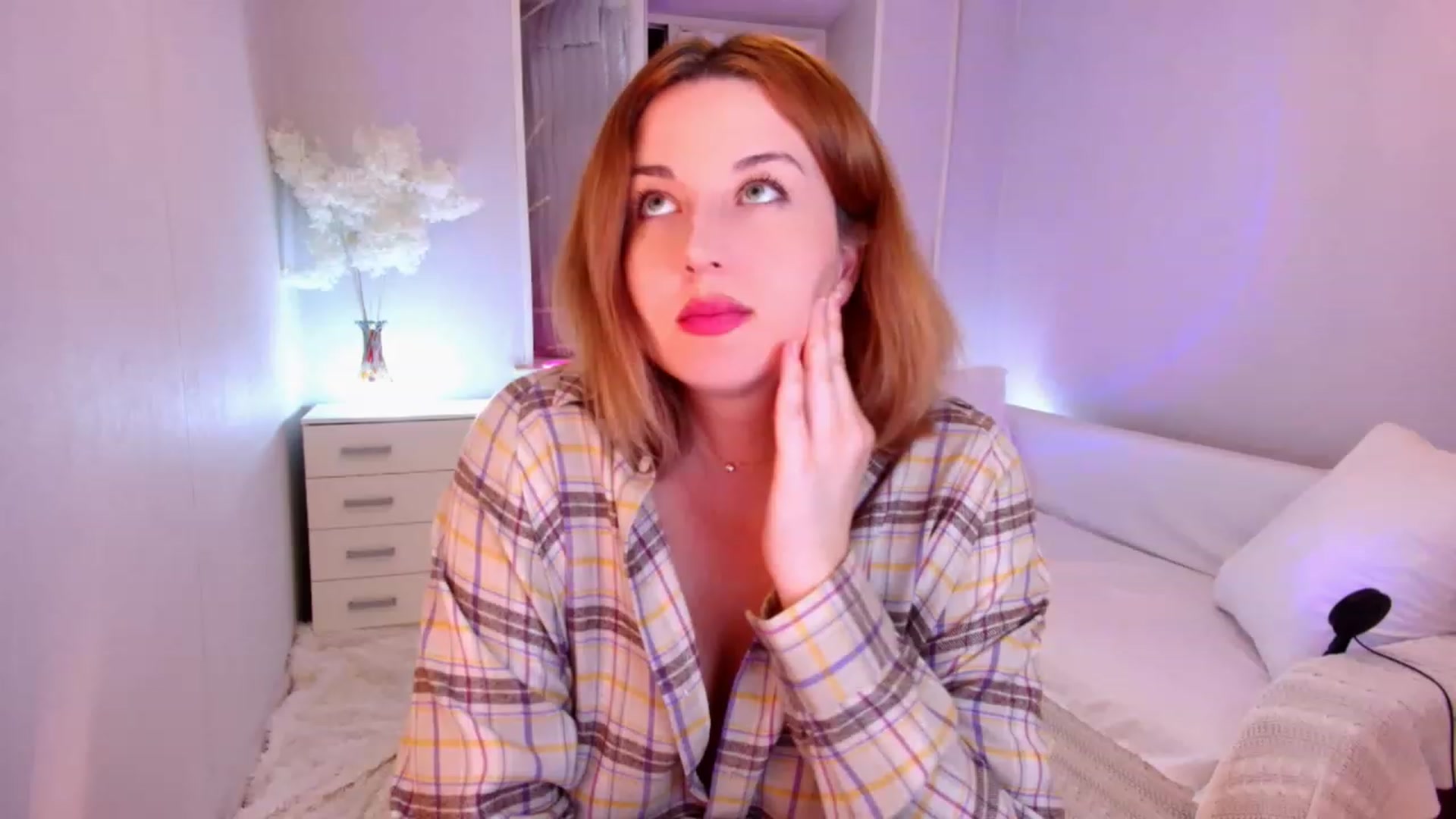 Gallery image thumbnail from Rockn_Grace's myfreecams stream on, 08/30/2023, 20:14 image 10 of 20