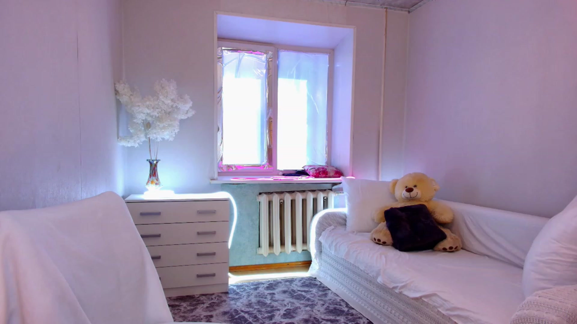 Gallery image thumbnail from Rockn_Grace's myfreecams stream on, 09/04/2023, 08:34 image 2 of 20