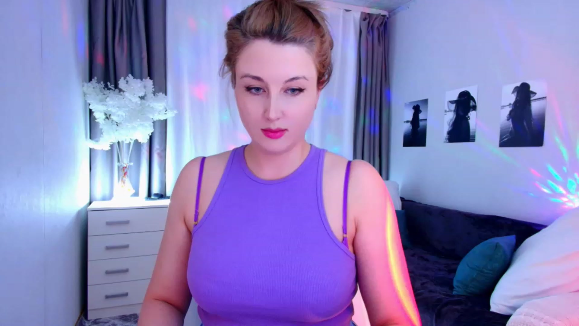 Gallery image thumbnail from Rockn_Grace's myfreecams stream on, 09/09/2023, 08:46 image 13 of 20