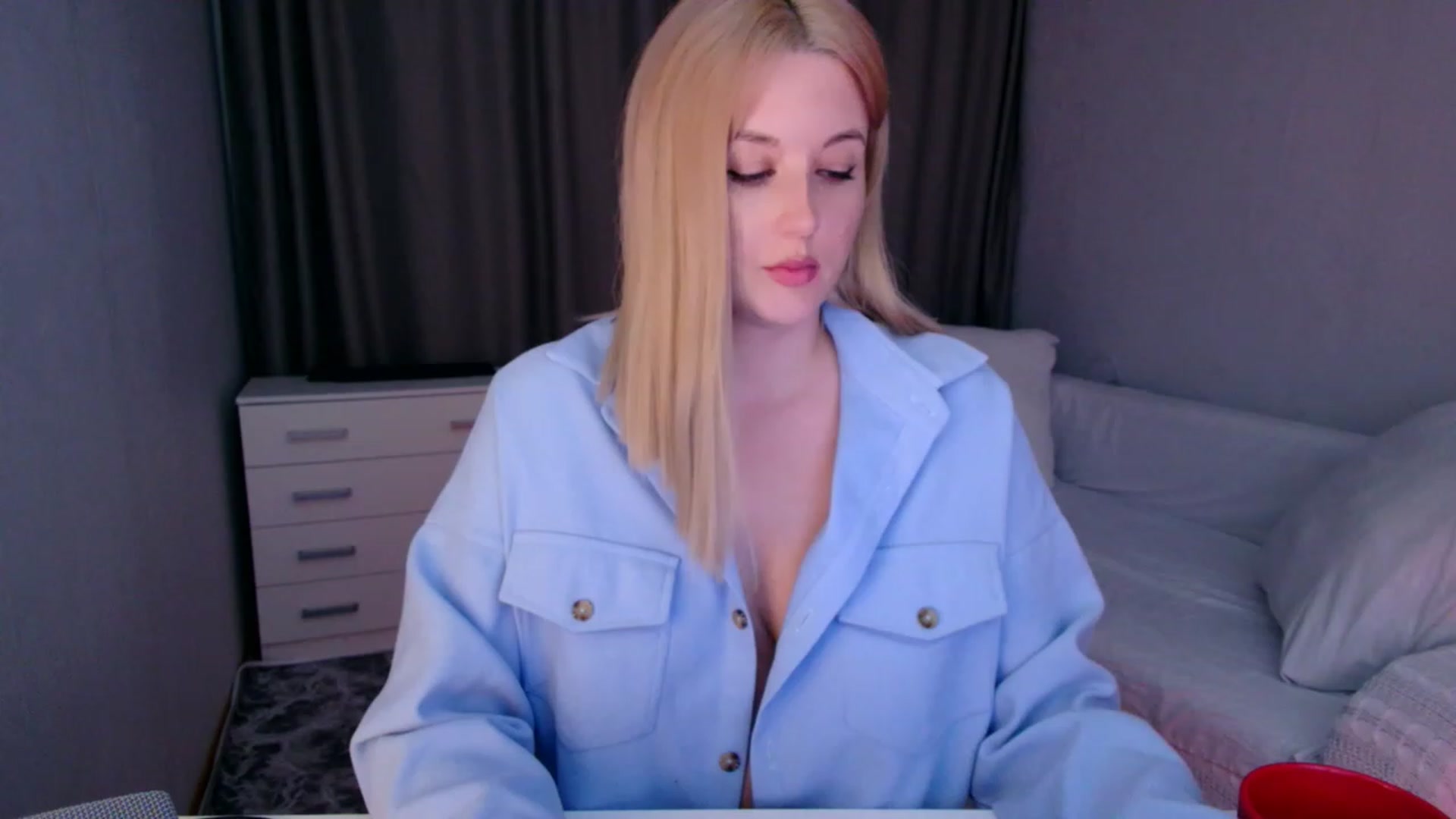Gallery image thumbnail from Rockn_Grace's myfreecams stream on, 10/05/2023, 07:39 image 16 of 20