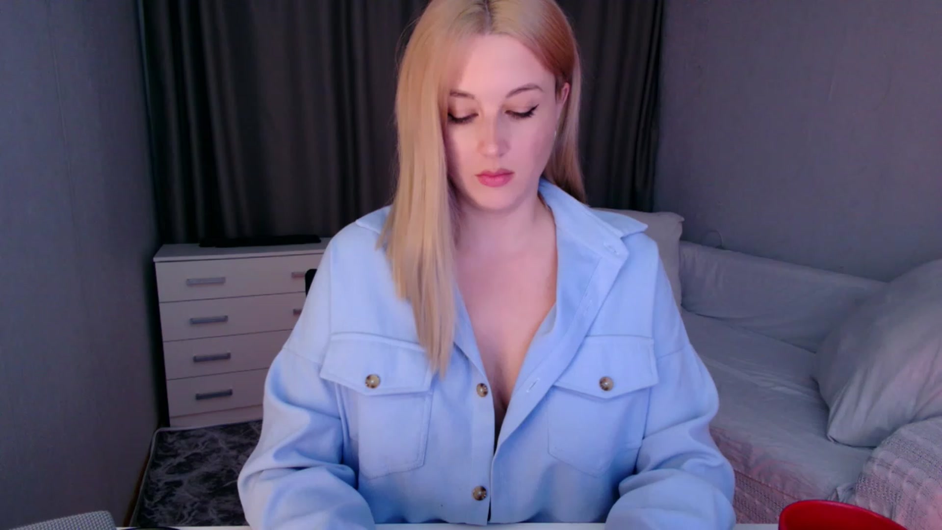 Gallery image thumbnail from Rockn_Grace's myfreecams stream on, 10/05/2023, 07:39 image 13 of 20