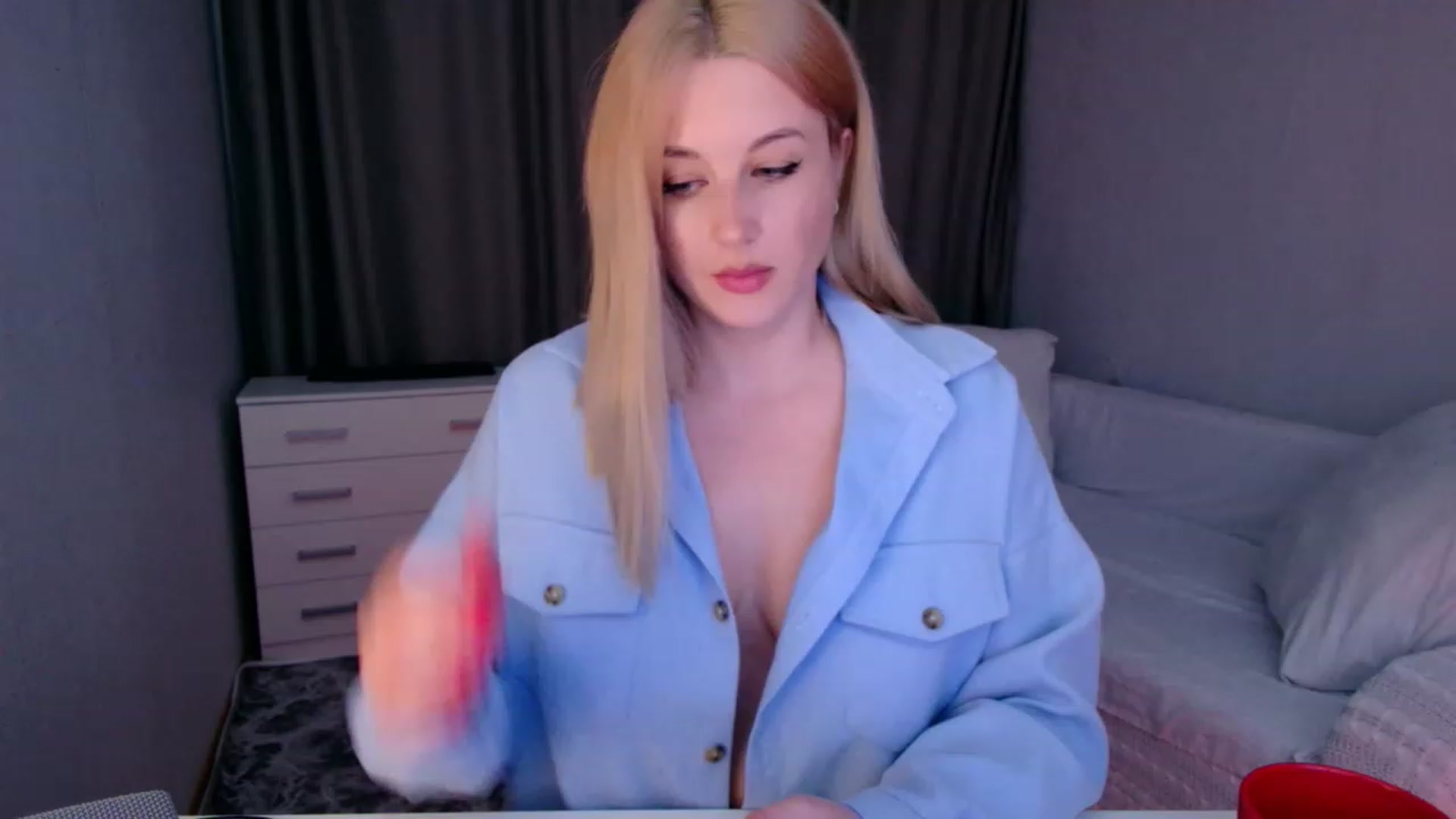 Gallery image thumbnail from Rockn_Grace's myfreecams stream on, 10/05/2023, 07:39 image 15 of 20