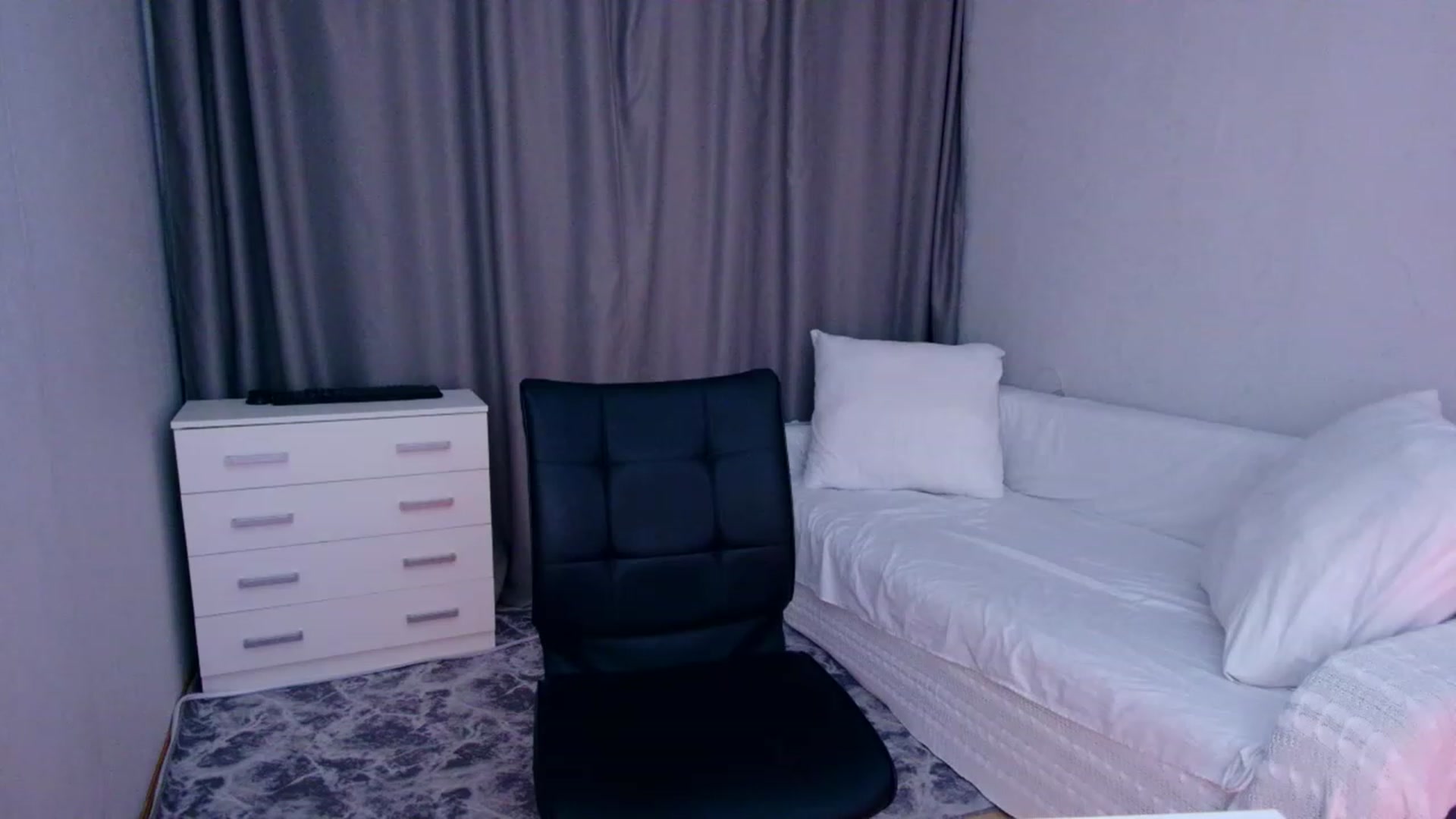 Gallery image thumbnail from Rockn_Grace's myfreecams stream on, 10/09/2023, 05:42 image 2 of 20