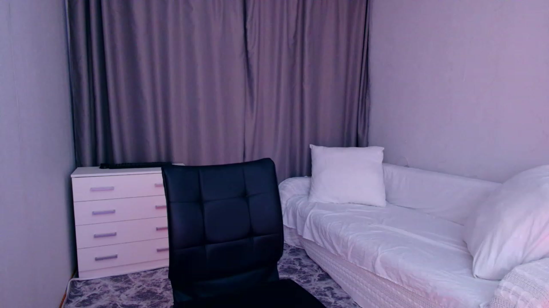 Gallery image thumbnail from Rockn_Grace's myfreecams stream on, 10/10/2023, 07:36 image 2 of 20