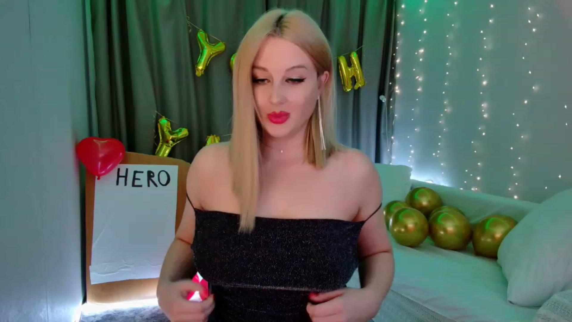 Gallery image thumbnail from Rockn_Grace's myfreecams stream on, 10/11/2023, 14:29 image 10 of 20