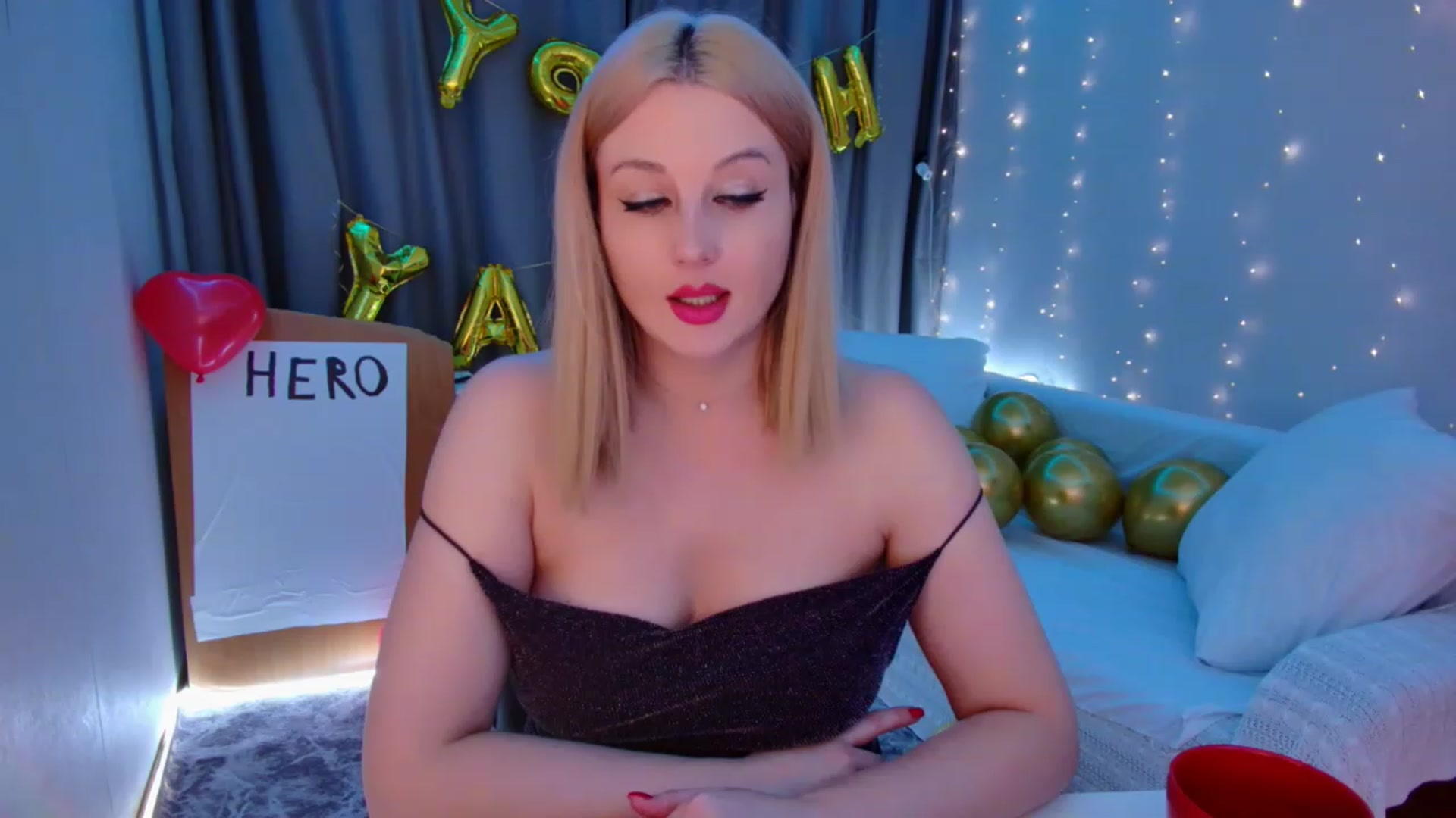 Gallery image thumbnail from Rockn_Grace's myfreecams stream on, 10/11/2023, 15:52 image 4 of 20