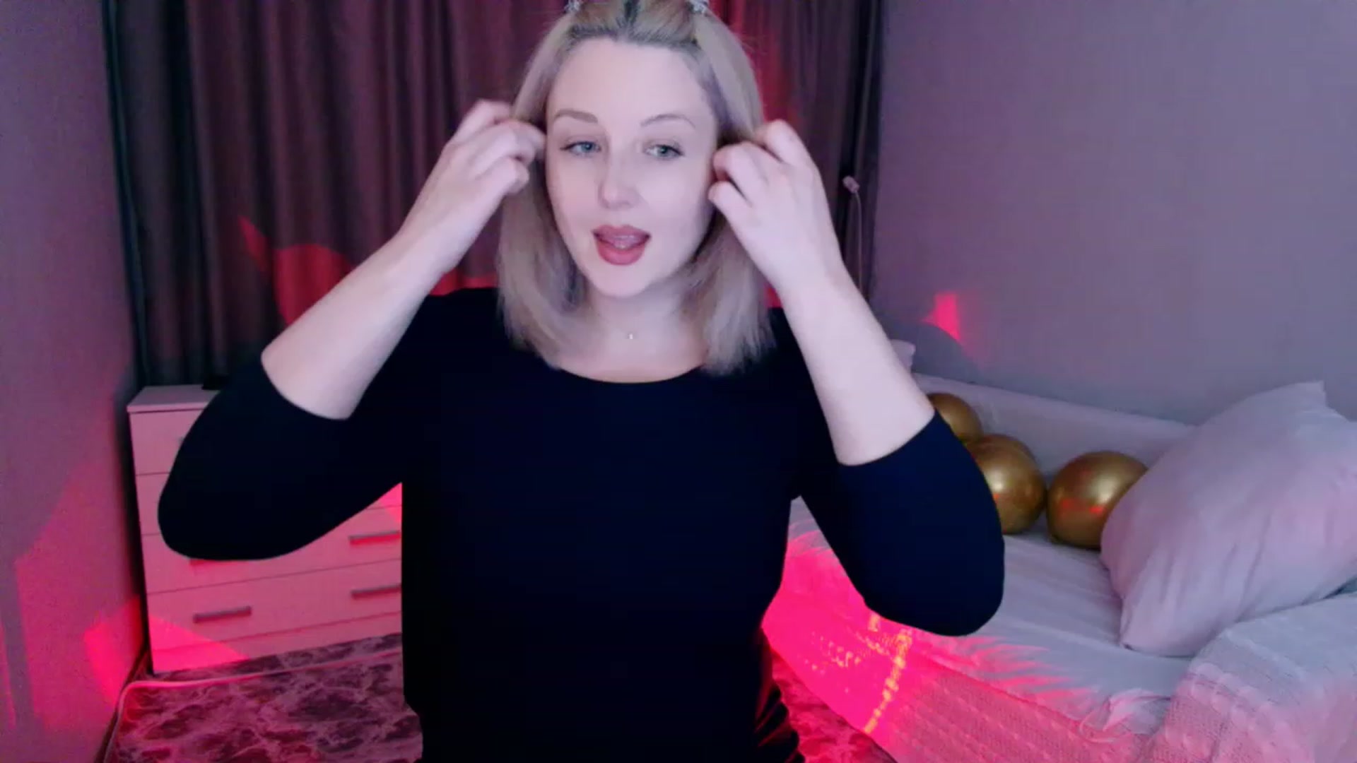 Gallery image thumbnail from Rockn_Grace's myfreecams stream on, 10/13/2023, 11:56 image 2 of 20