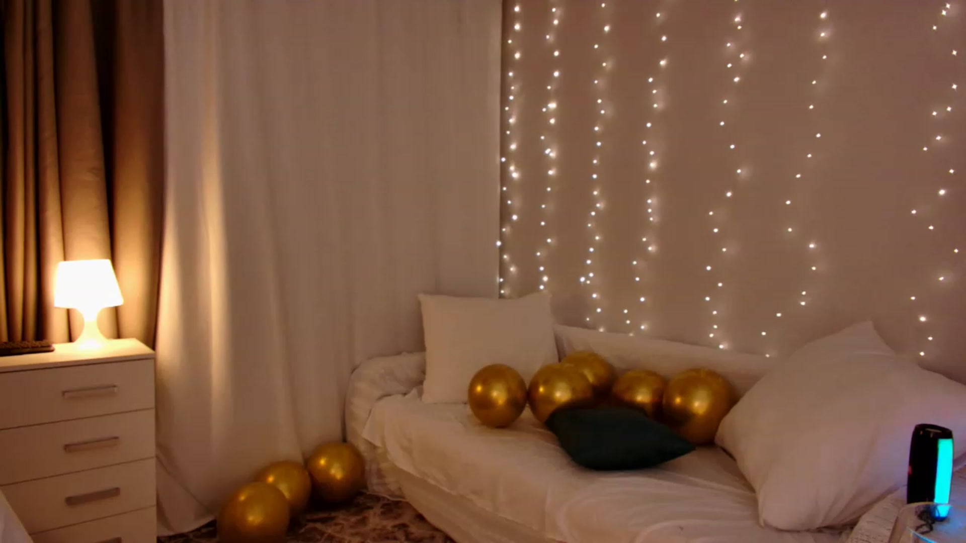 Gallery image thumbnail from Rockn_Grace's myfreecams stream on, 10/18/2023, 21:56 image 5 of 20