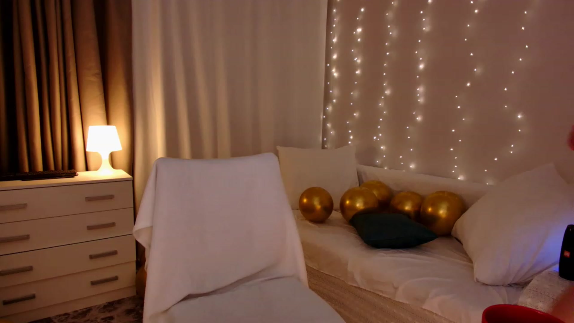 Gallery image thumbnail from Rockn_Grace's myfreecams stream on, 10/20/2023, 14:31 image 7 of 20