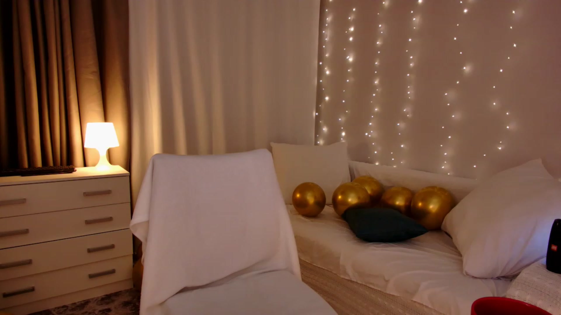 Gallery image thumbnail from Rockn_Grace's myfreecams stream on, 10/20/2023, 14:31 image 6 of 20