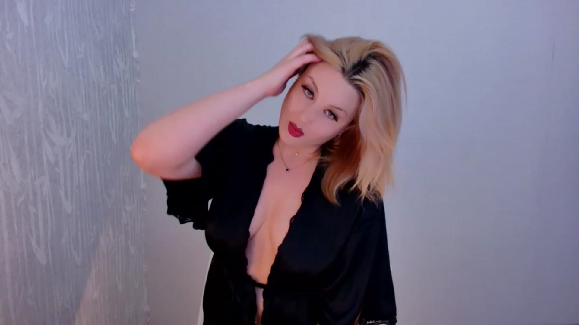 Gallery image thumbnail from Rockn_Grace's myfreecams stream on, 10/31/2023, 06:04 image 11 of 20