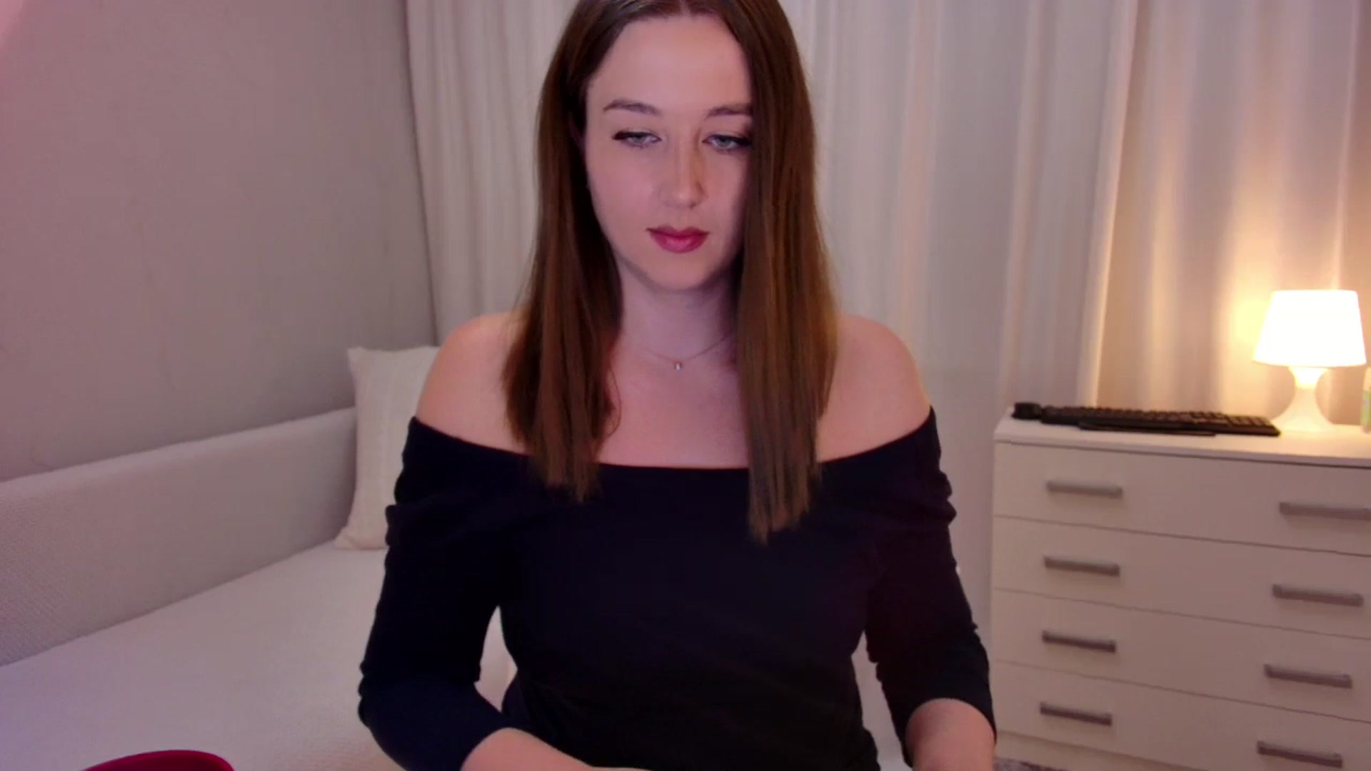 Gallery image thumbnail from Rockn_Grace's myfreecams stream on, 11/29/2023, 08:07 image 4 of 20