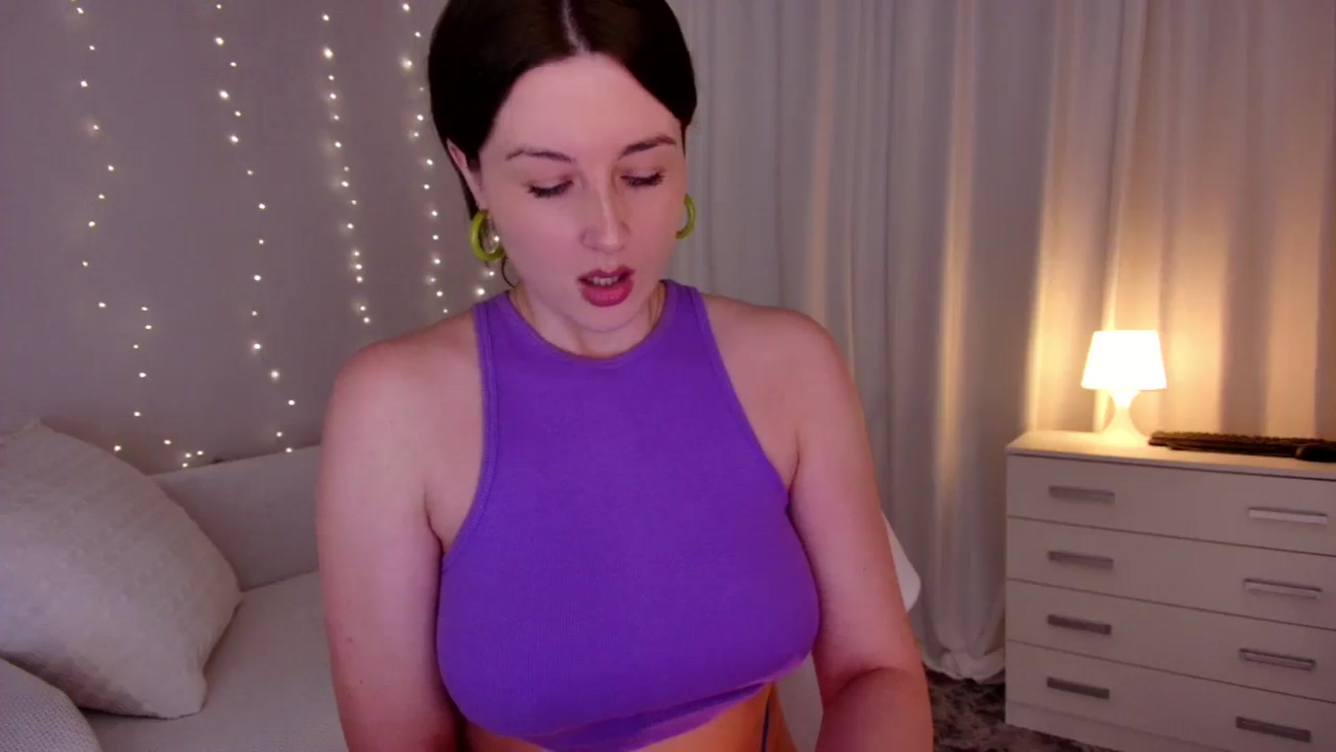 Gallery image thumbnail from Rockn_Grace's myfreecams stream on, 12/12/2023, 12:19 image 14 of 20