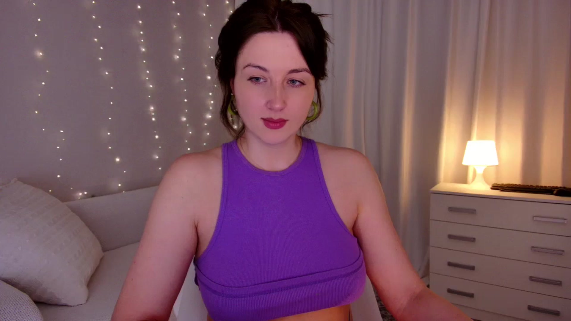 Gallery image thumbnail from Rockn_Grace's myfreecams stream on, 12/12/2023, 13:22 image 6 of 20