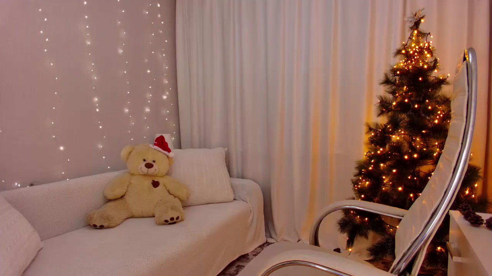 Gallery image thumbnail from Rockn_Grace's myfreecams stream on, 12/21/2023, 06:57 image 3 of 20
