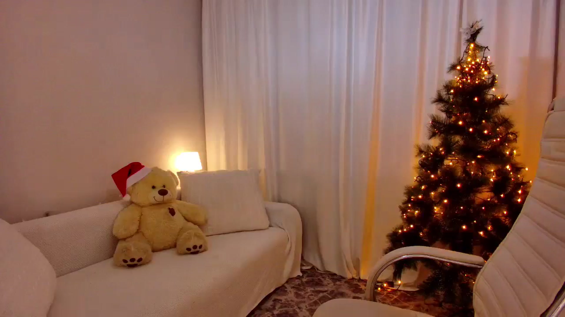 Gallery image thumbnail from Rockn_Grace's myfreecams stream on, 12/28/2023, 08:02 image 18 of 20