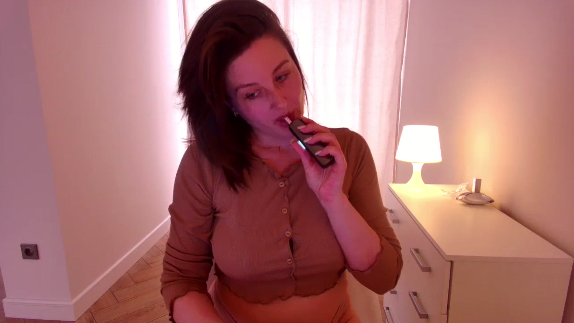 Gallery image thumbnail from Rockn_Grace's myfreecams stream on, 04/22/2024, 07:14 image 7 of 20