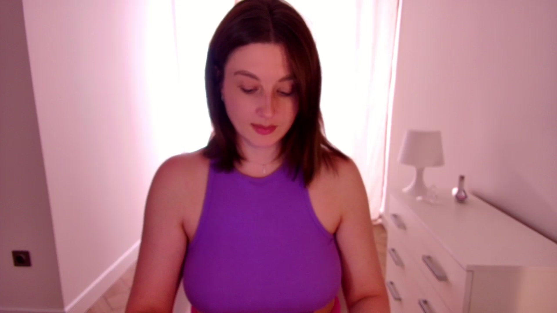 Gallery image thumbnail from Rockn_Grace's myfreecams stream on, 04/23/2024, 09:10 image 18 of 20